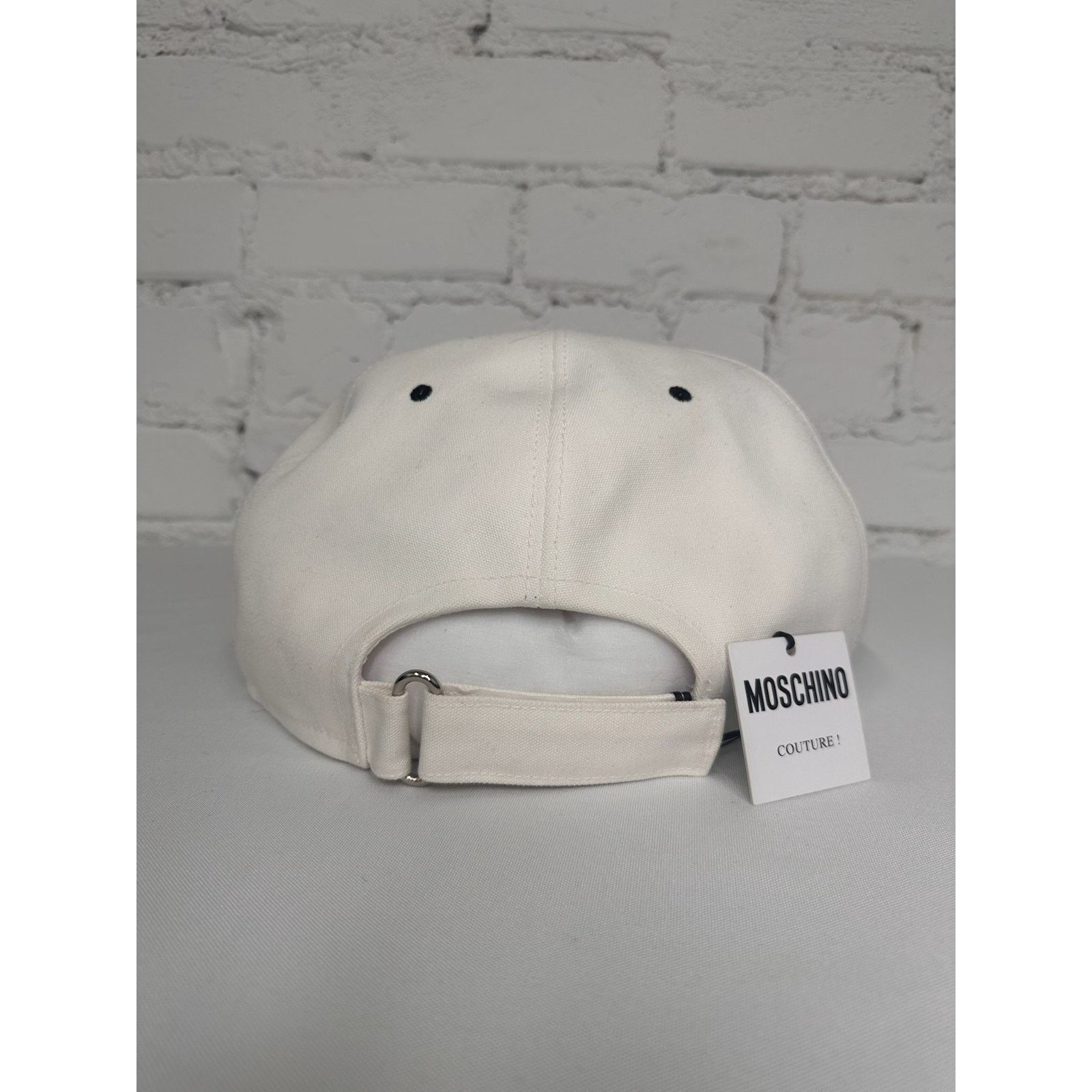 Moschino AW20 MOSCHINO Couture Jeremy Scott White Snapback Logo Hat Size ONE SIZE - 6 Thumbnail