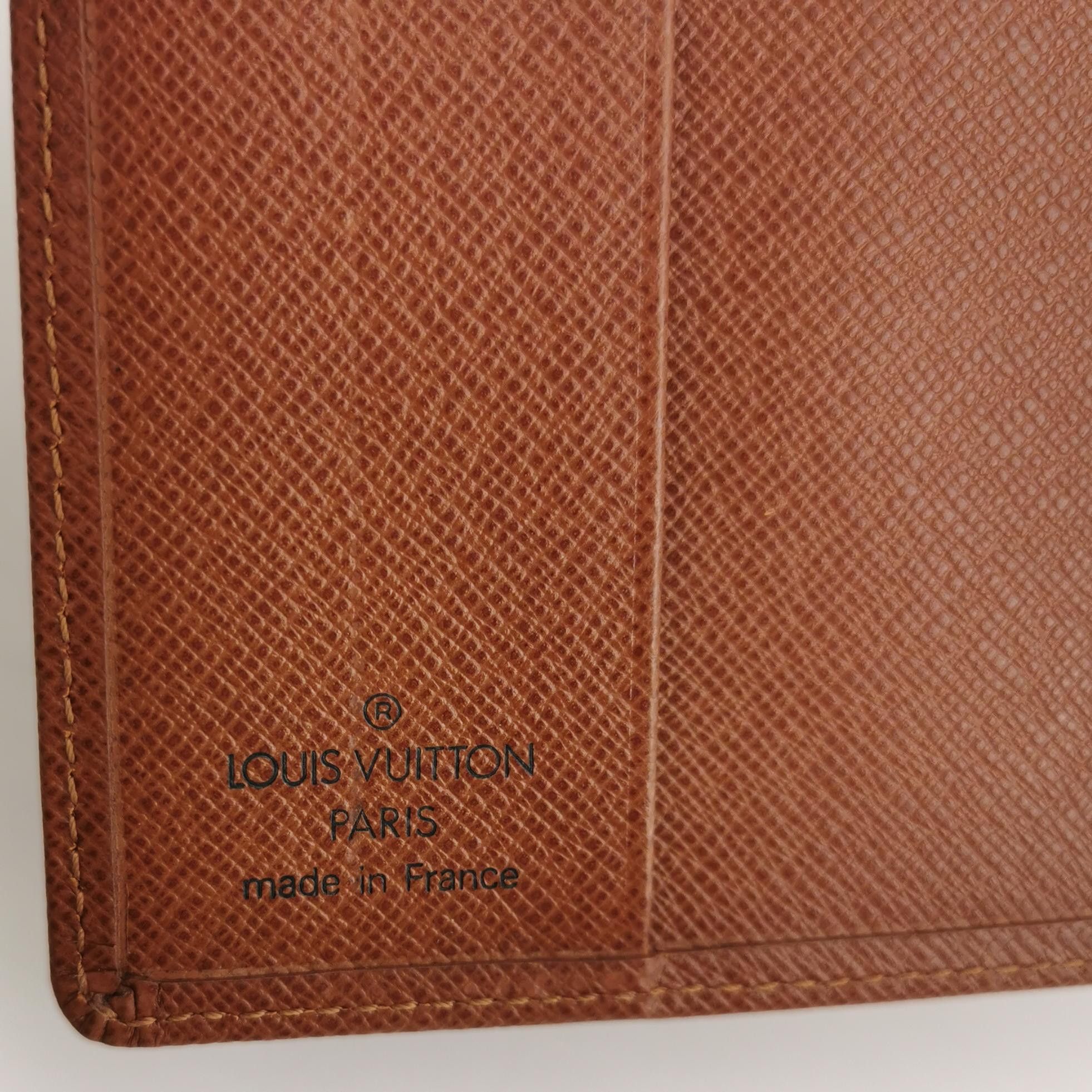 Louis Vuitton Louis Vuitton (LV) Cowhide Solid Color Litchi Pattern Secon Size ONE SIZE - 3 Thumbnail