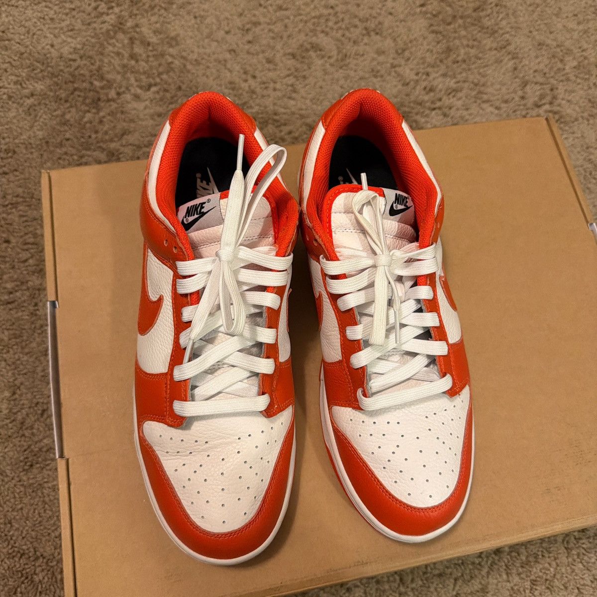 Nike Nike Dunk low Orange Size US 12 / EU 45 - 2 Thumbnail