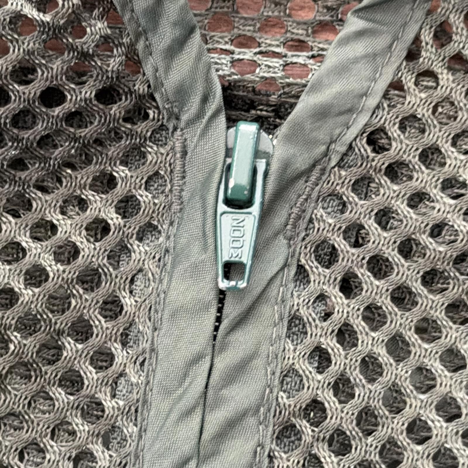 Other Vintage Game Winner Sportswear Camo Hunting Fishing Vest 90s Size US XL / EU 56 / 4 - 5 Thumbnail