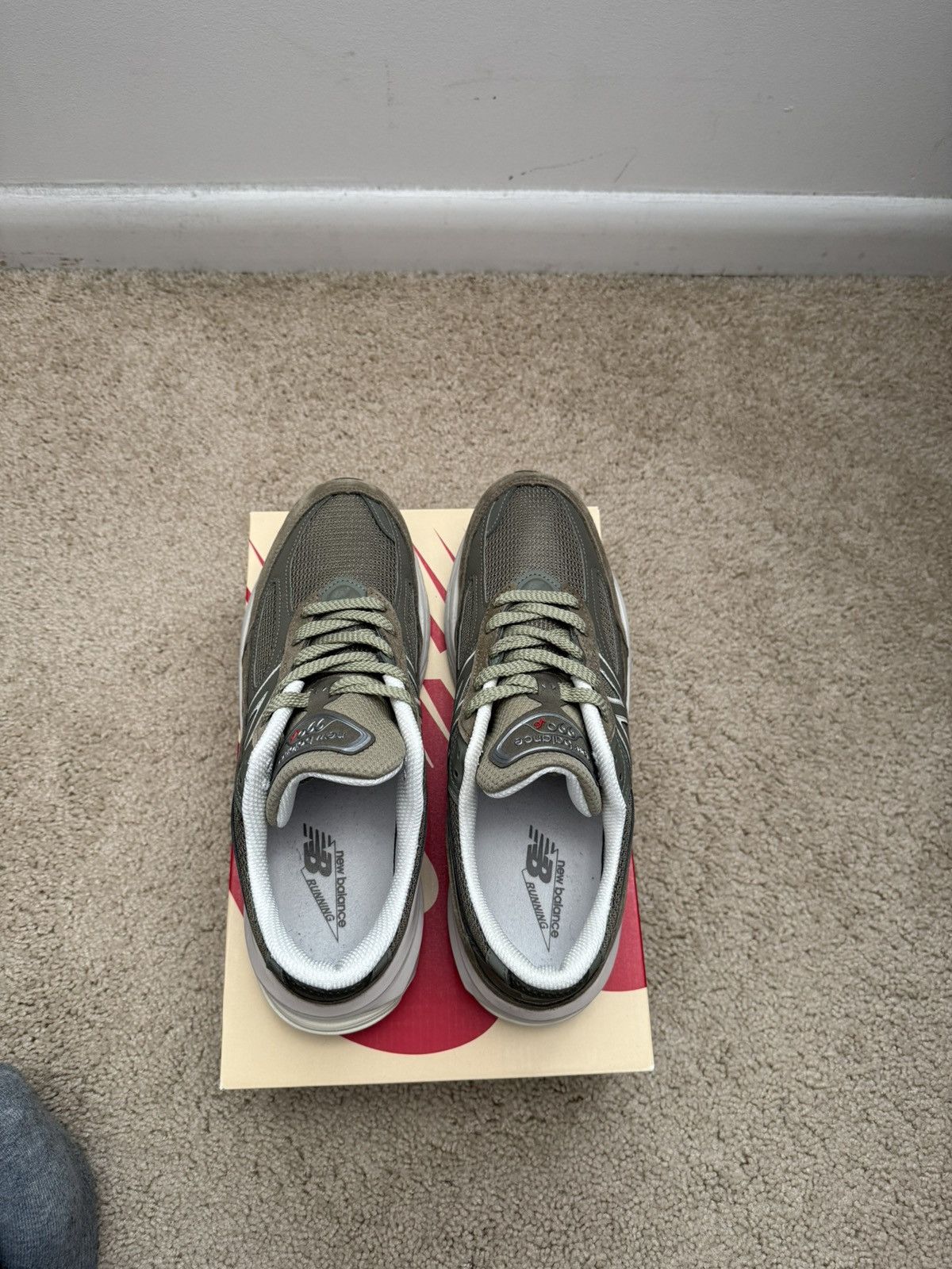 New Balance New Balance 990v6 Size US 10.5 / EU 43-44 - 5 Thumbnail