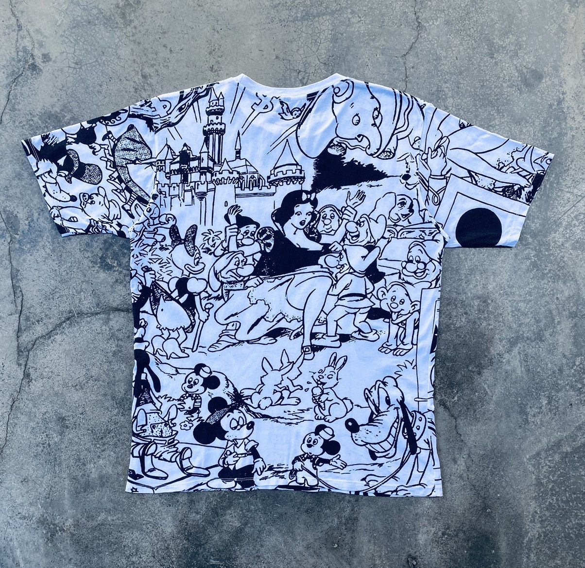 Vintage Vintage Over Print Cartoon Tees Size US L / EU 52-54 / 3 - 2 Thumbnail