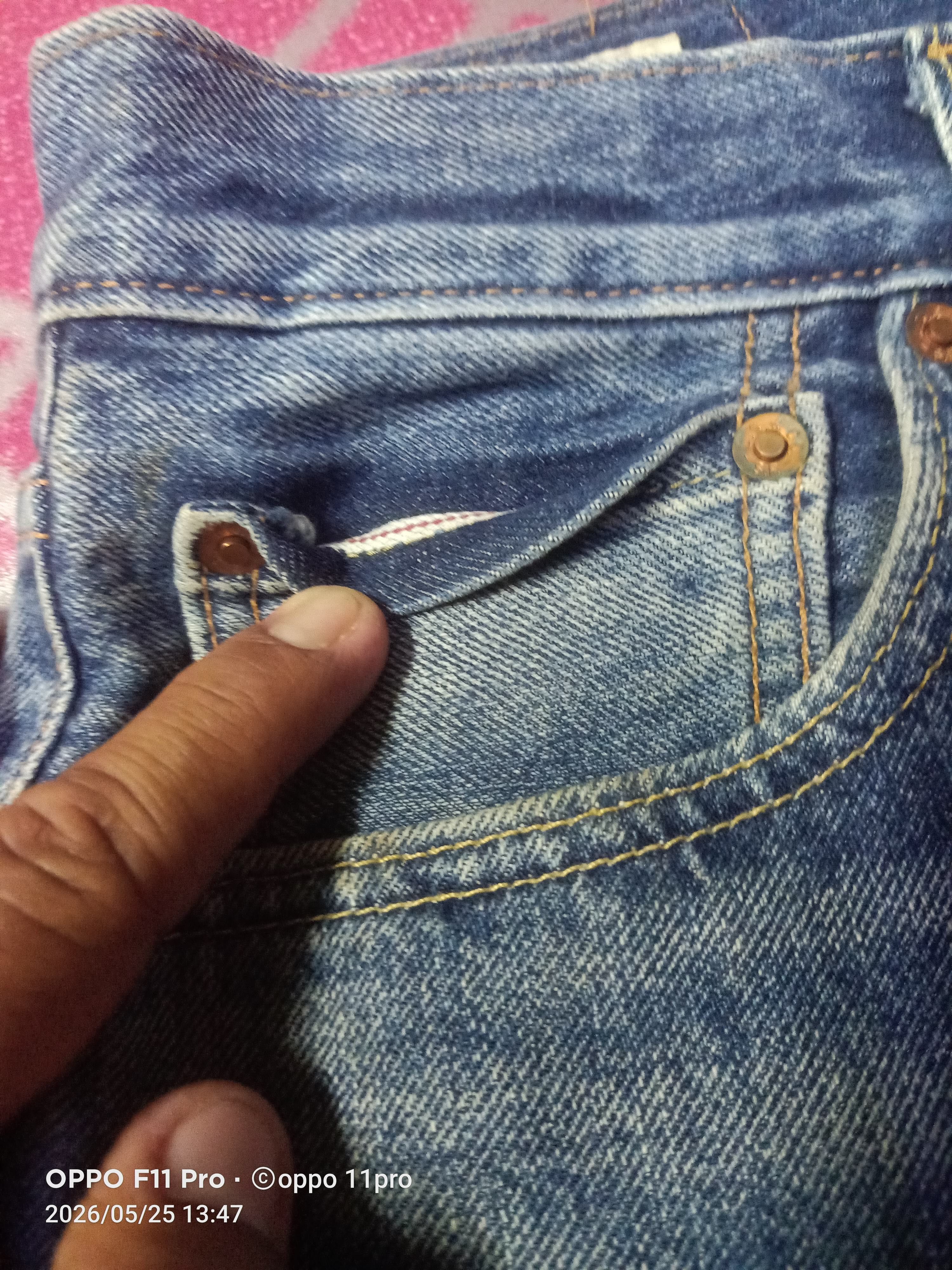 Levi's Vintage Clothing 💥 Vintage Levi's 501 (LVC) Distressdenim Men Redselved 💥 Size US 34 / EU 50 - 23 Thumbnail