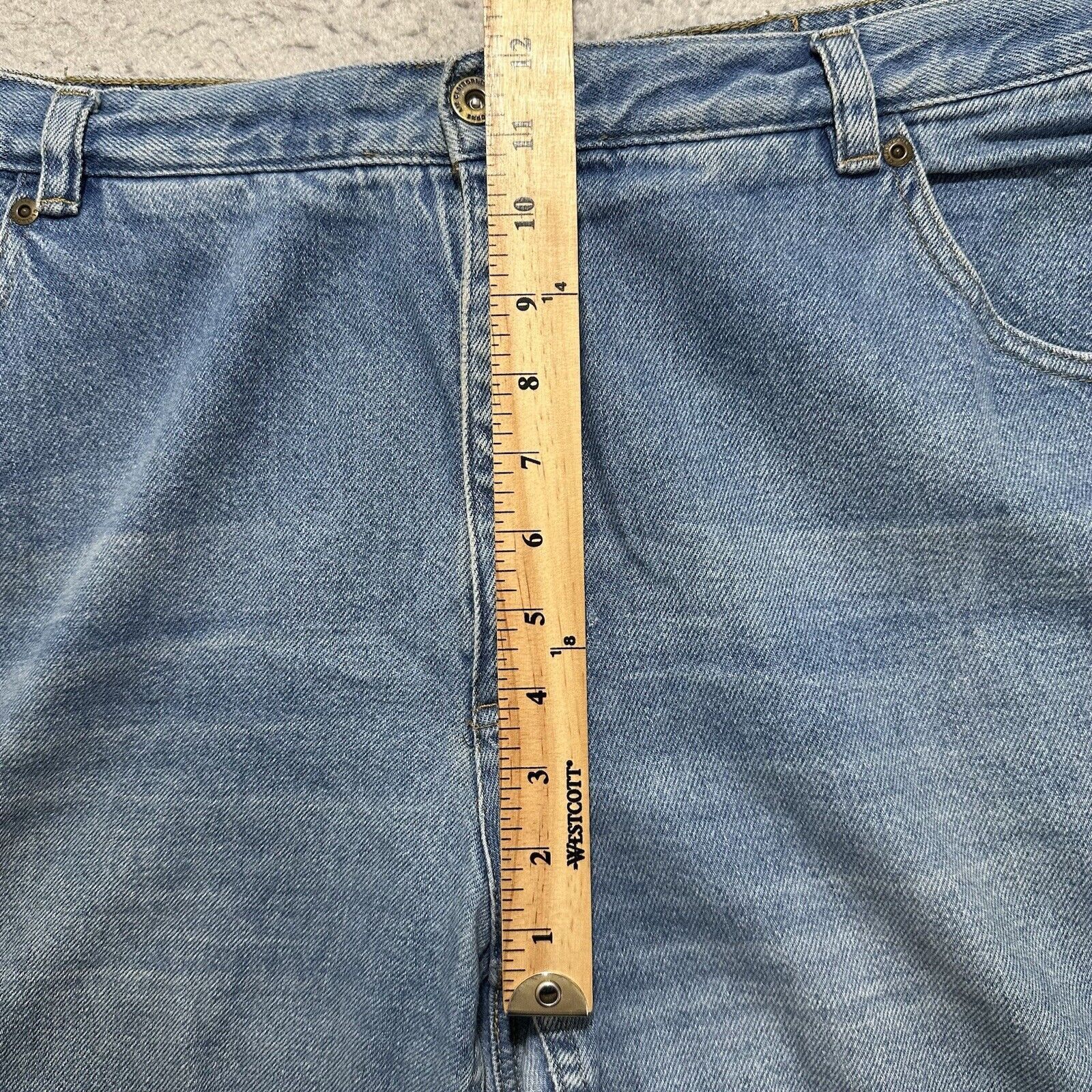 Liz Claiborne Liz Claiborne 18W Classic Fit Straight Leg Jeans Distressed Size 38" / US 16 / IT 52 - 14 Thumbnail