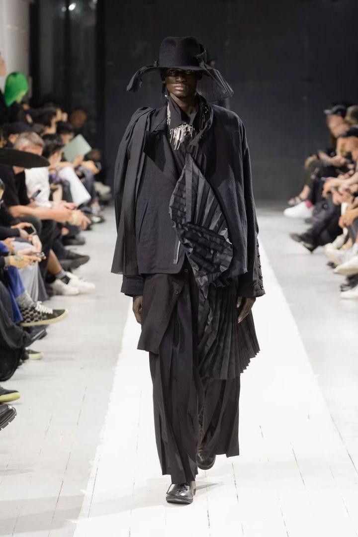 Yohji Yamamoto yohji yamamoto pour homme pleated sarouel pants Size US 43 - 1 Thumbnail