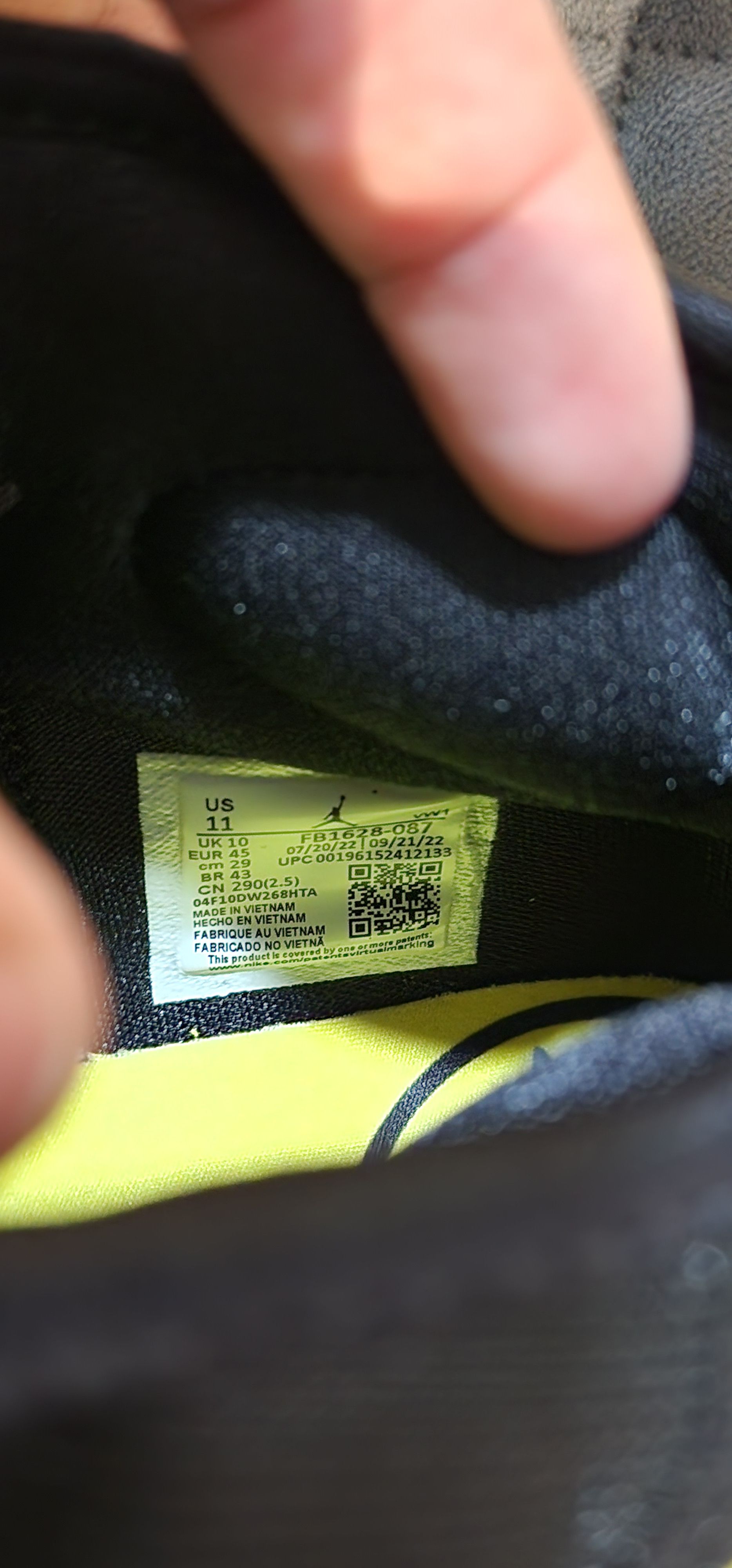 Jordan Brand Jordan Zion 2's (Naruto vs Sasuke) Size 11 *DeadStock* Size US 11 / EU 44 - 6 Thumbnail