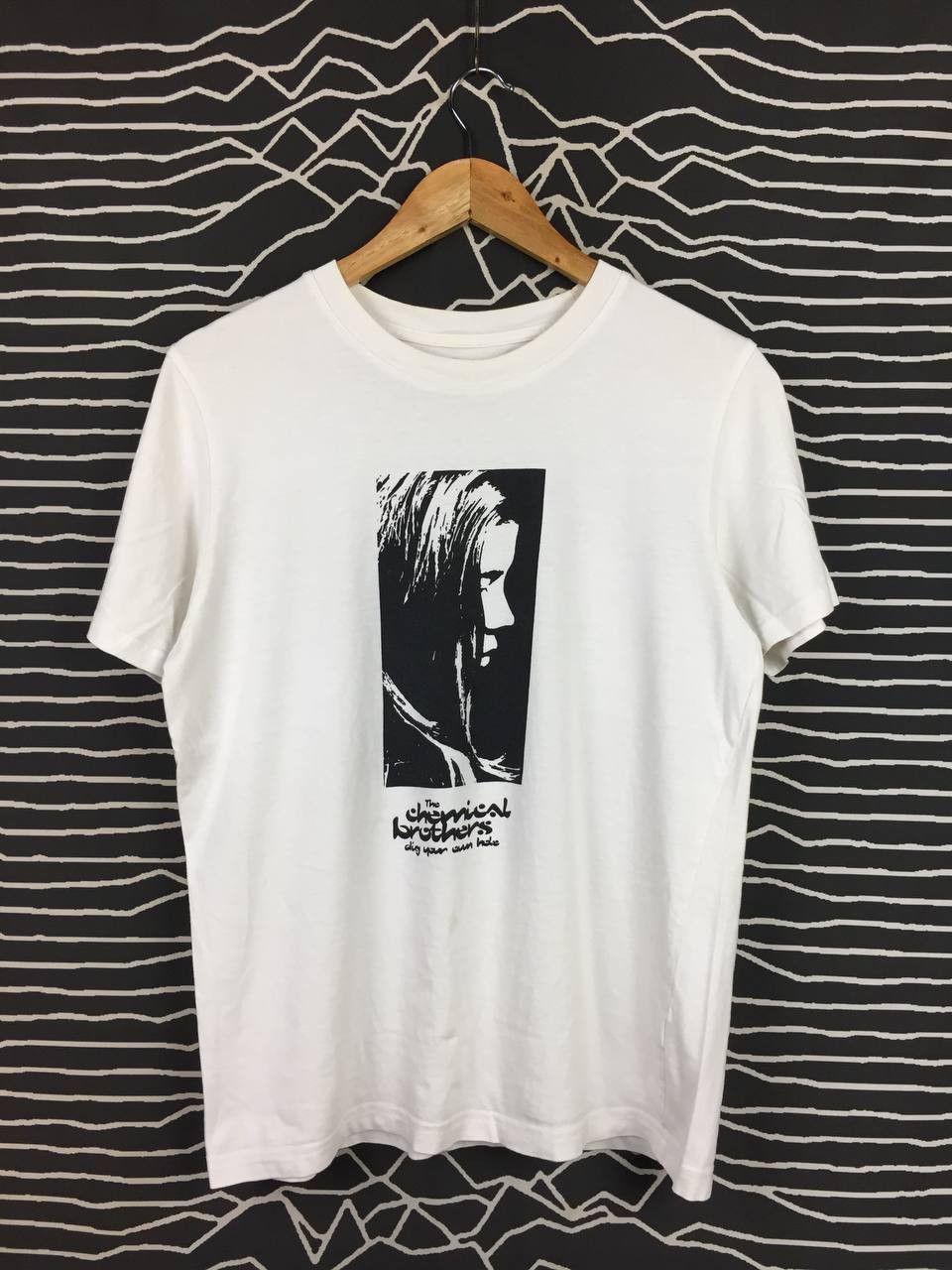 Band Tees The Chemical Brothers Dig Your Own Hole Band Tee Size US M / EU 48-50 / 2 - 1 Thumbnail