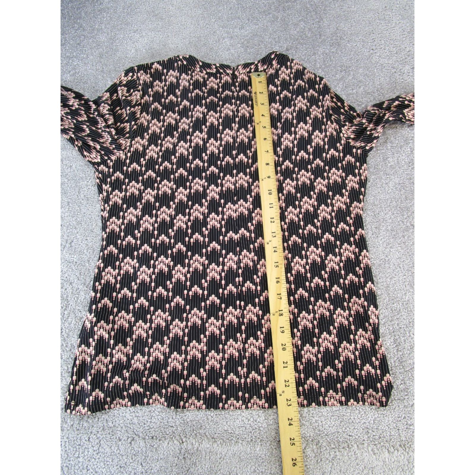 Karl Lagerfeld Karl Lagerfeld Shirt Womens Medium Black Pink Geometric Long Sleeve Round Neck Zip Blouse Size M / US 6-8 / IT 42-44 - 7 Thumbnail