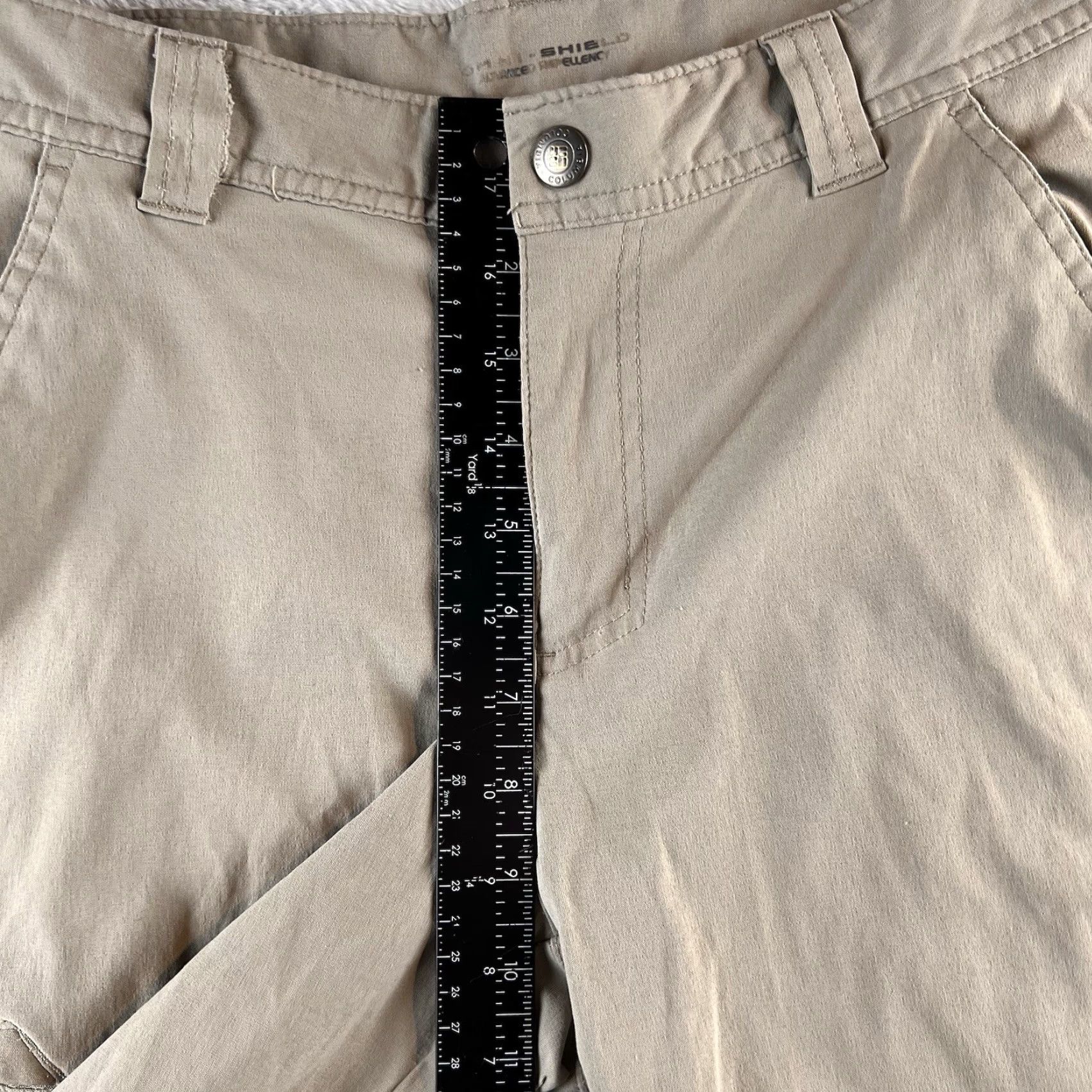 Vintage Columbia Cargo Shorts Mens 30 Beige Outdoor Hiking Summer Spring Fall Casual Travel Size US 30 / EU 46 - 6 Thumbnail