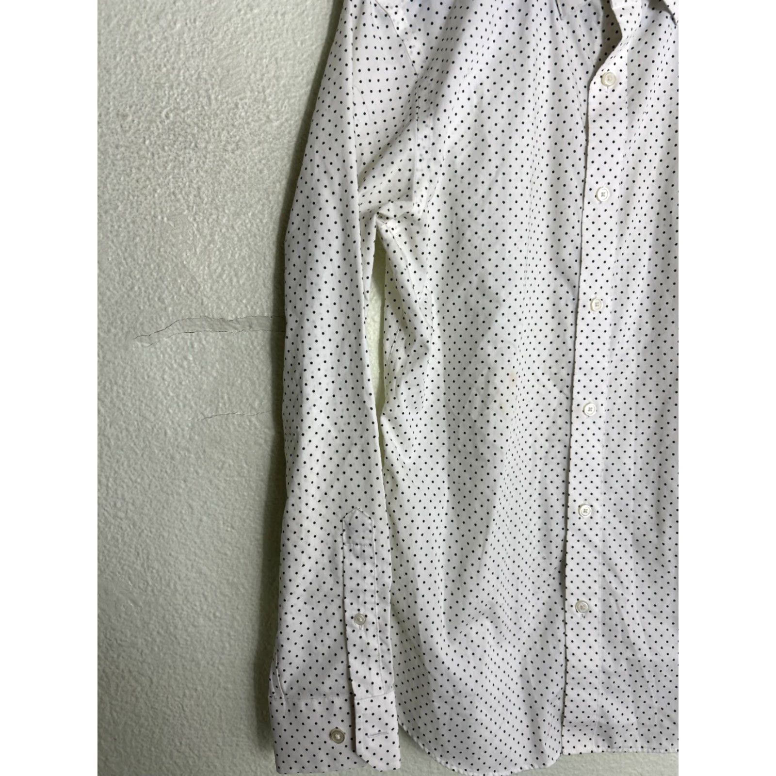 Banana Republic **Banana Republic Womens White Polka Dot Button Down Shirt Small** User: Banana Republic Womens White Polka Dot Button Down Shirt Small Size S / US 4 / IT 40 - 2 Thumbnail