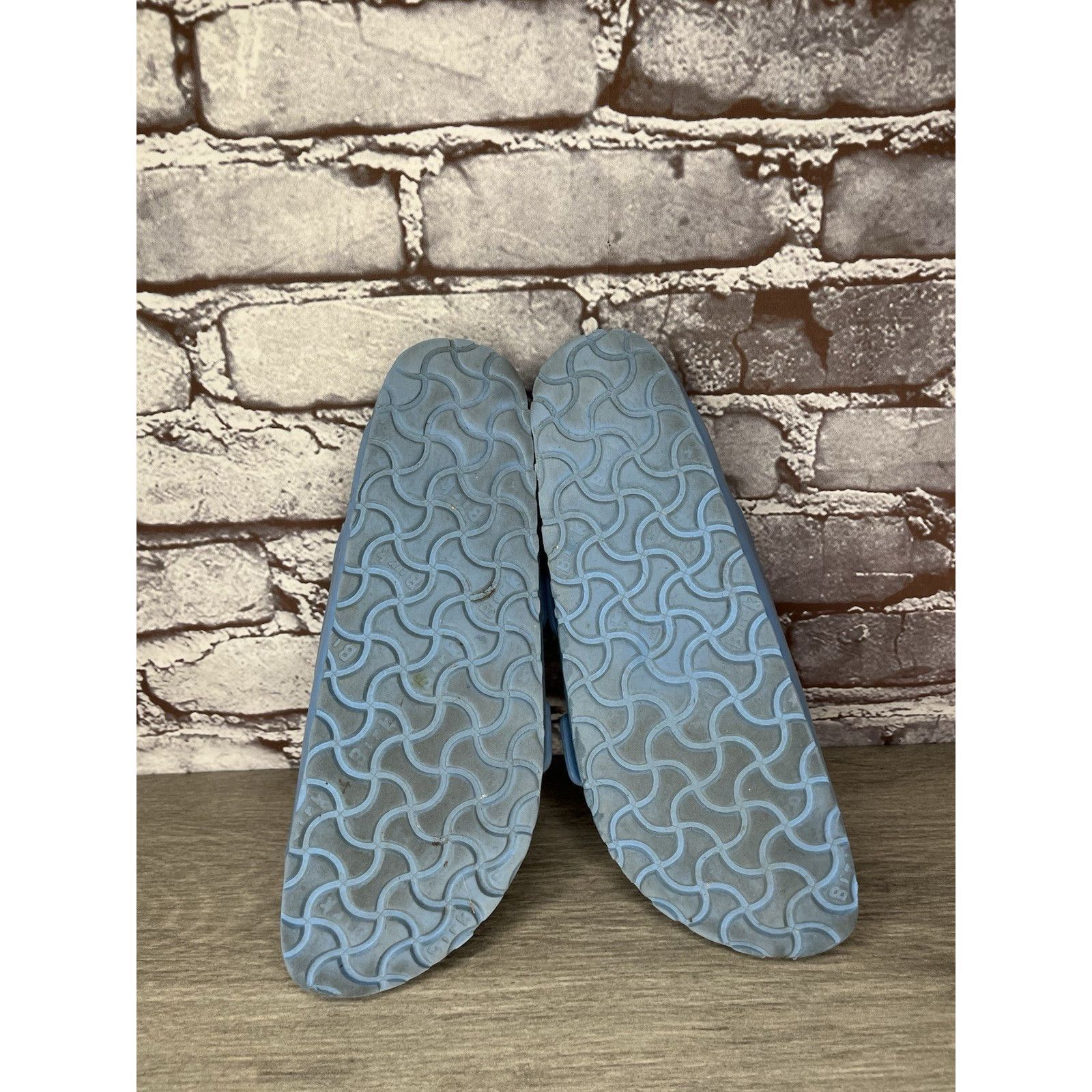 Birkenstock Birkenstock Arizona Essentials Baby Blue Lightweight Sandals Size US 7.5 / IT 37.5 - 17 Thumbnail