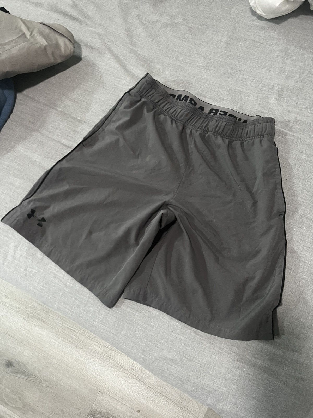 Under Armour Under Armor Shorts Size US 29 - 1 Thumbnail