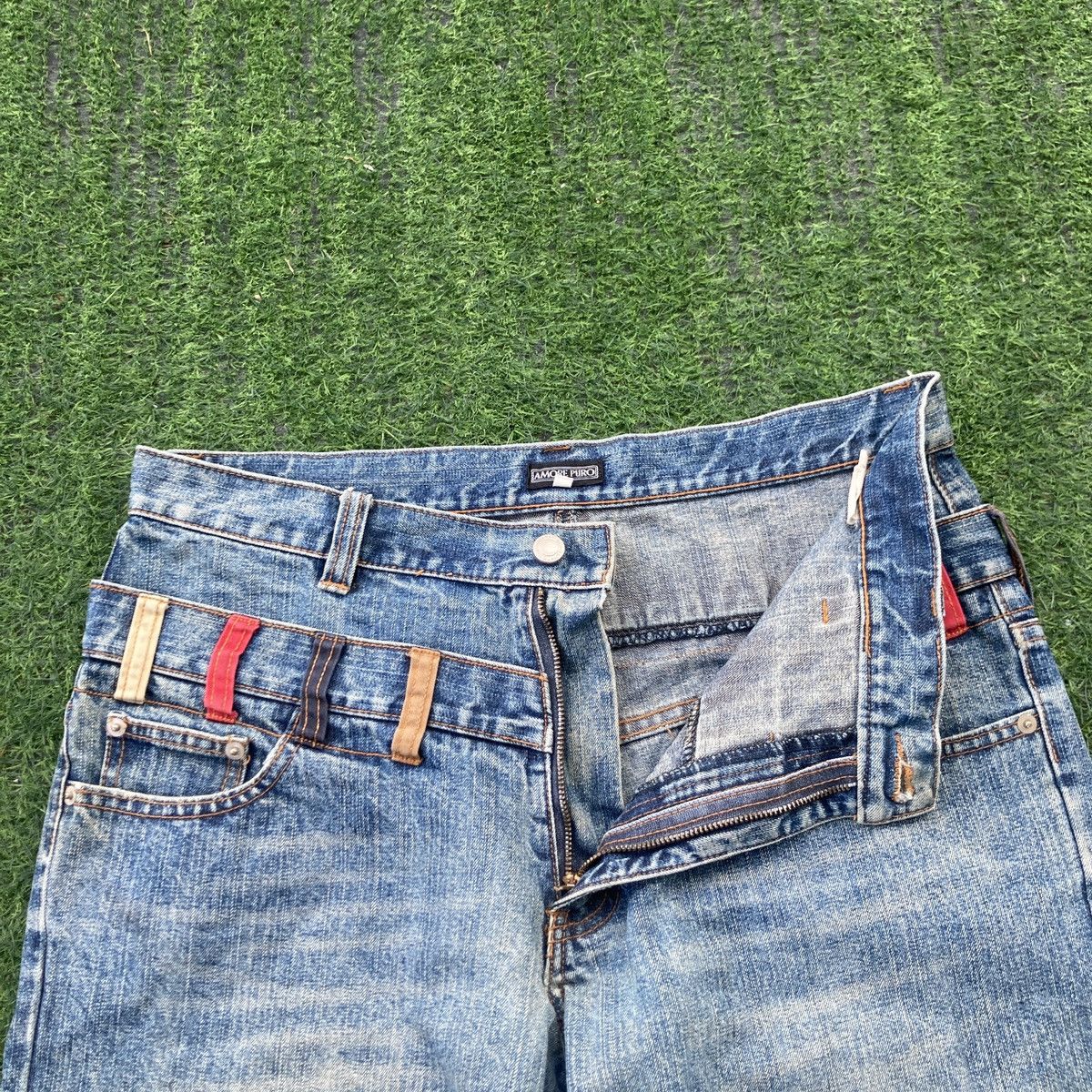 Japanese Brand AMORE PURO DOUBLE WAIST RIPPED JEANS Size US 34 / EU 50 - 4 Thumbnail