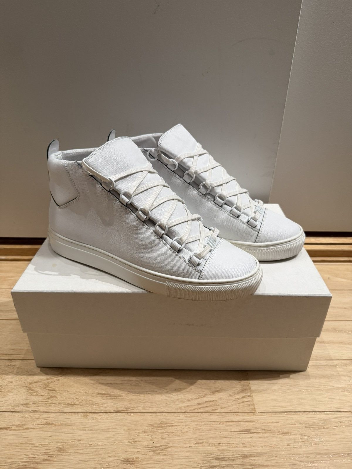 Balenciaga Balenciaga Arena High White Canvas Leather size 41 Size US 8 / EU 41 - 1 Thumbnail