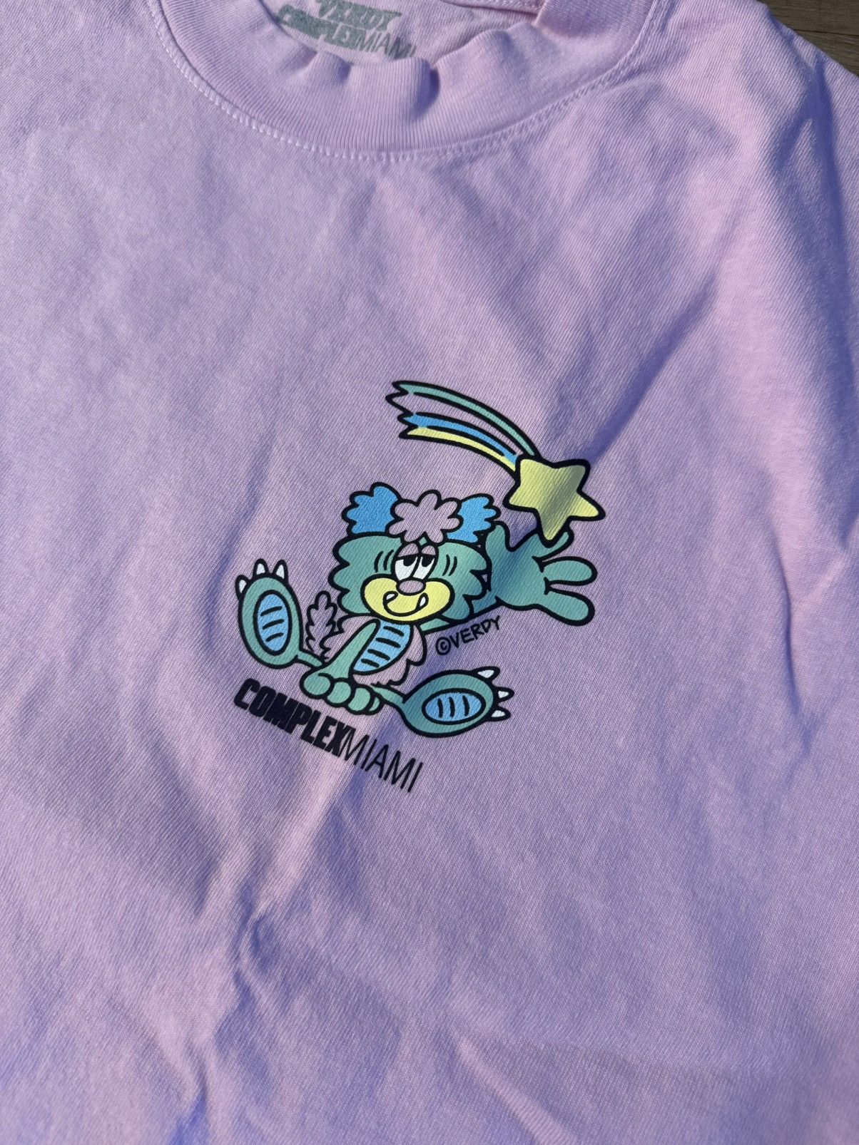 Verdy Verdy Complex Miami “Visty Tee” Size US XL / EU 56 / 4 - 4 Thumbnail