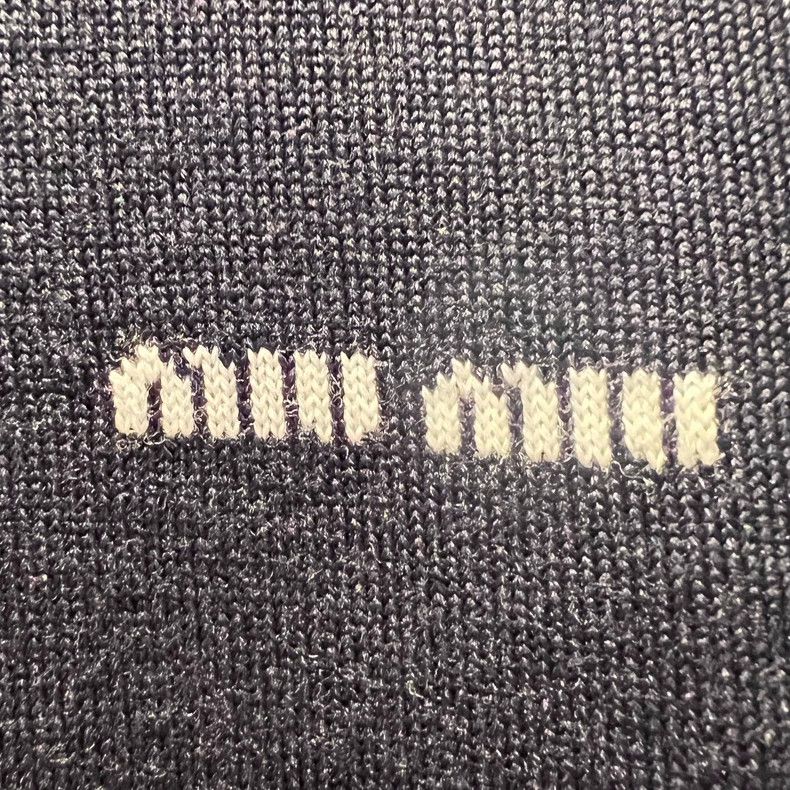 Miu Miu Miu Miu Navy blue cashmere long-sleeved polo shirt Size S / US 4 / IT 40 - 5 Thumbnail