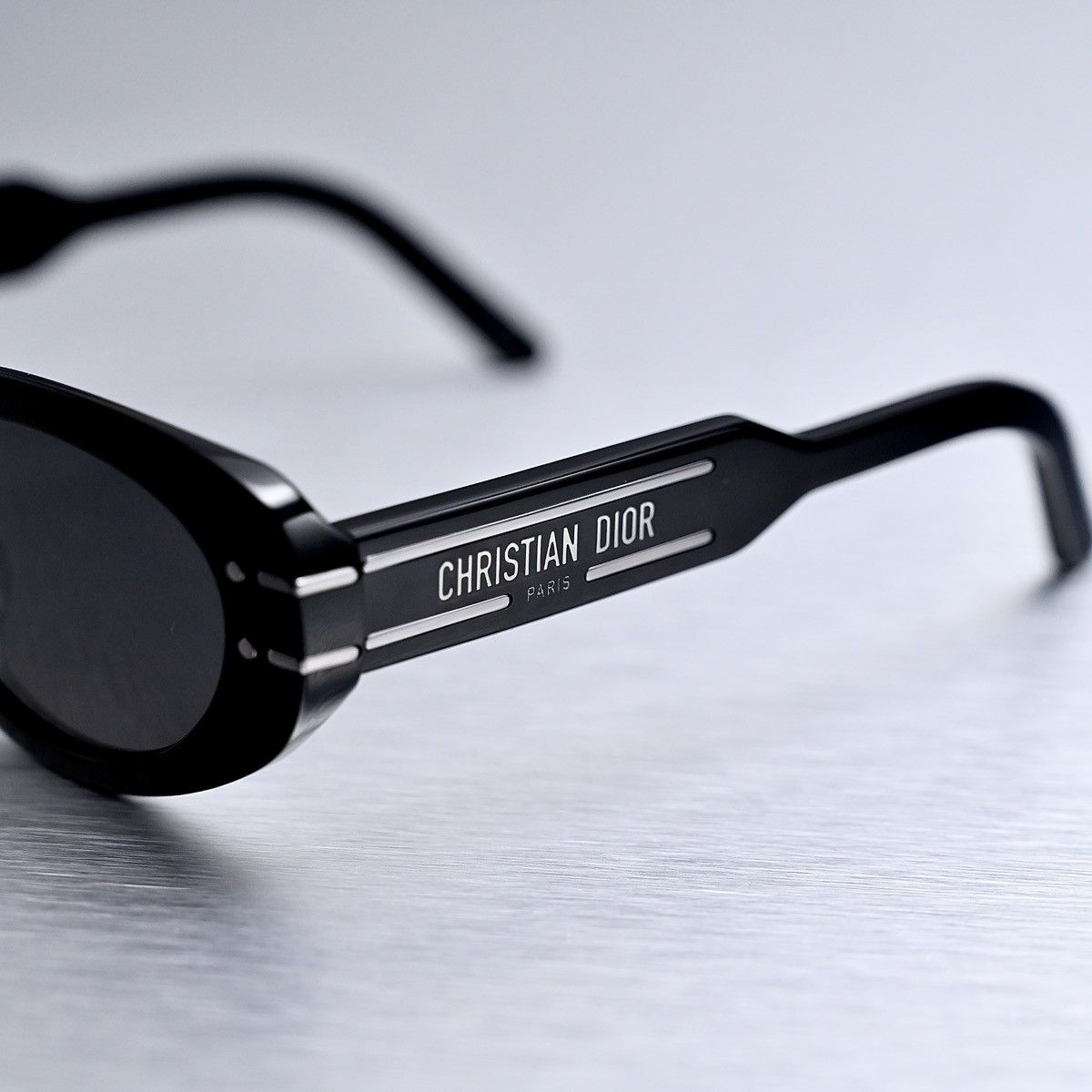 Dior DIOR DIORSIGNATURE B8U 14A0 SUNGLASSES Size ONE SIZE - 3 Thumbnail
