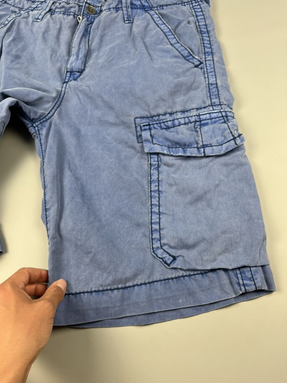 Japanese Brand × True Religion Vintage TRUE RELIGION Faded Distressed Cargo Y2K Shorts Size US 34 / EU 50 - 9 Thumbnail