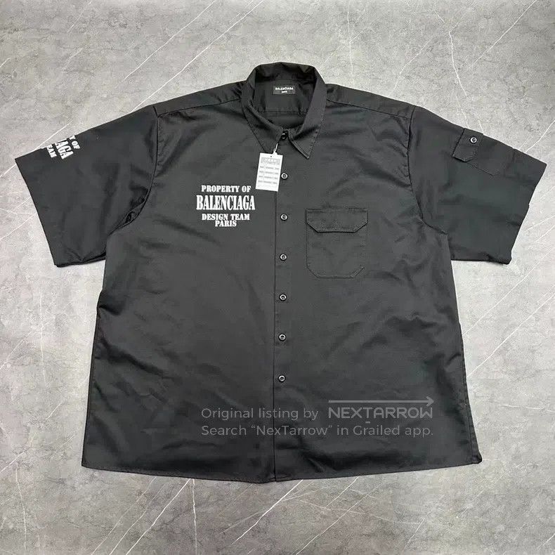 Balenciaga Balenciaga Black slogan short-sleeve shirt Size US L / EU 52-54 / 3 - 1 Thumbnail