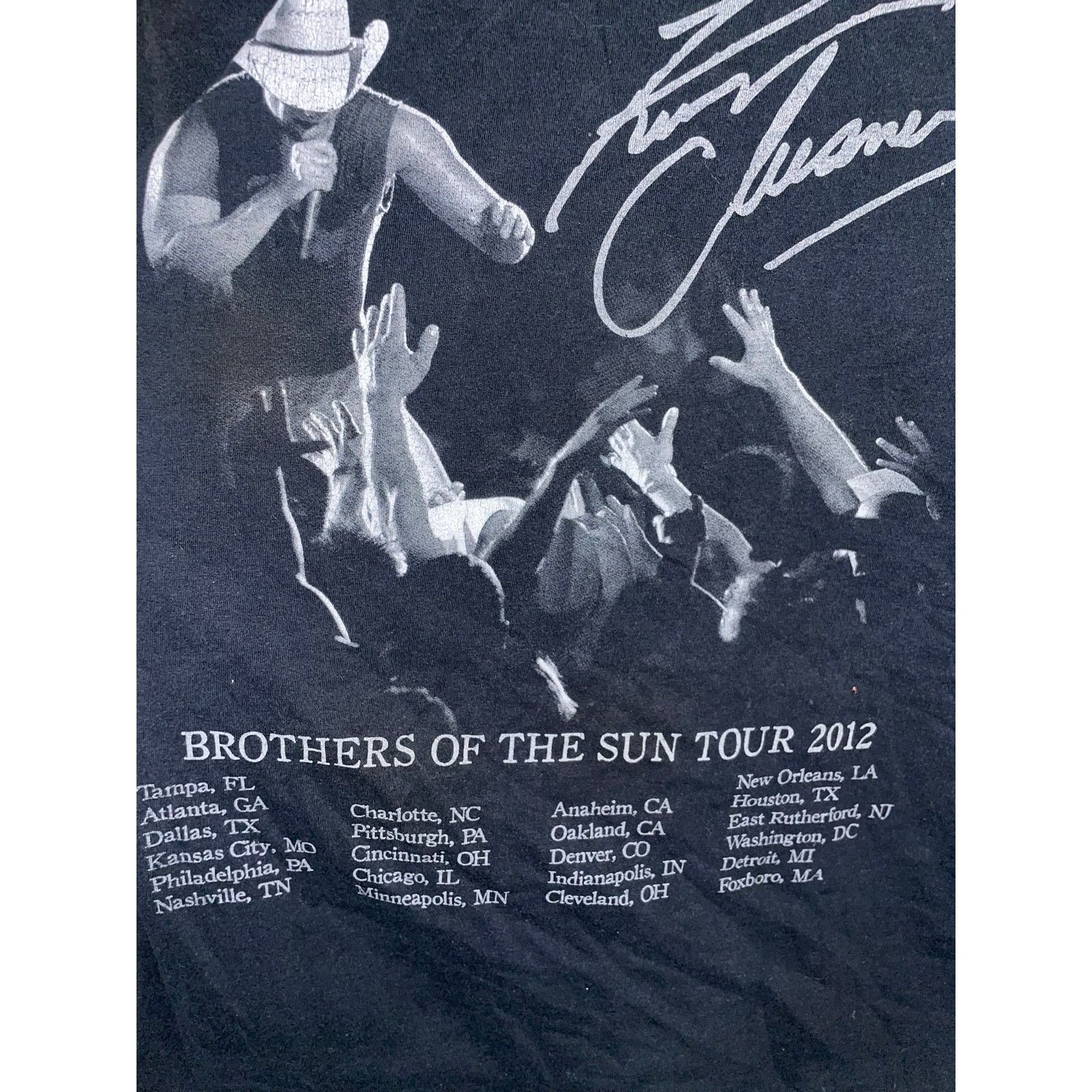 Gildan Womens Kenny Chesney Shirt Brothers Country Tee 2012 Small Size S / US 4 / IT 40 - 8 Thumbnail