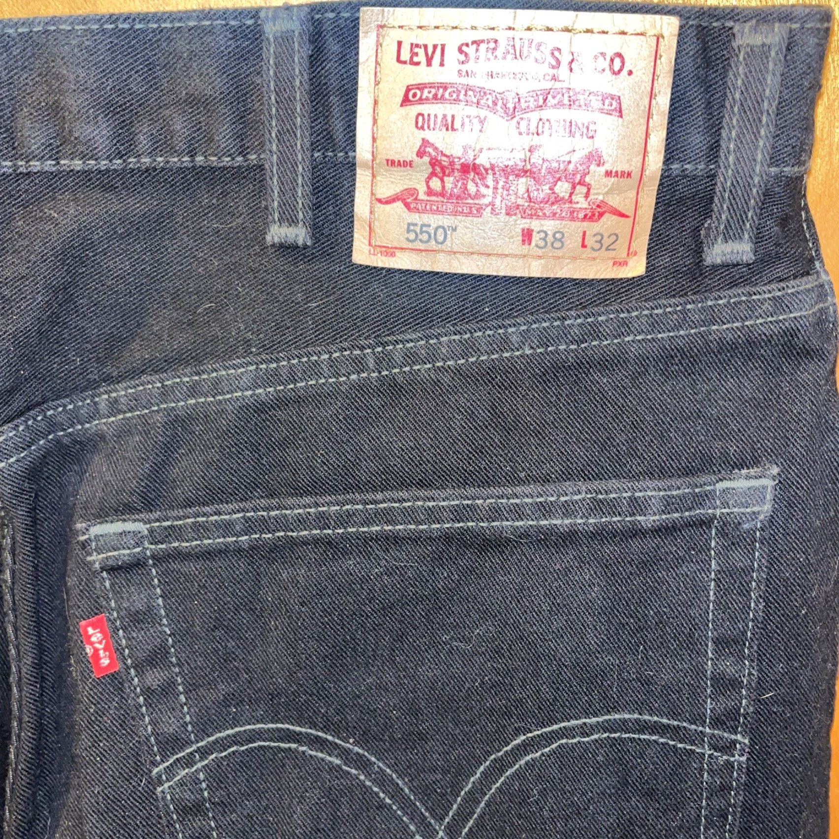 Levi's Levi's 550 Jeans Mens 38x32 Black Denim Relaxed Fit Straight Leg Casual Pants Size US 38 / EU 54 - 4 Thumbnail