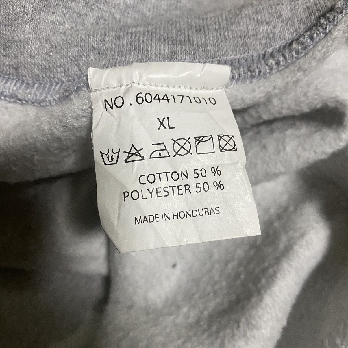 Japanese Brand Japanese FR(13)NDS Cross Big Logo Hoodie Size US XXL / EU 58 / 5 - 7 Thumbnail