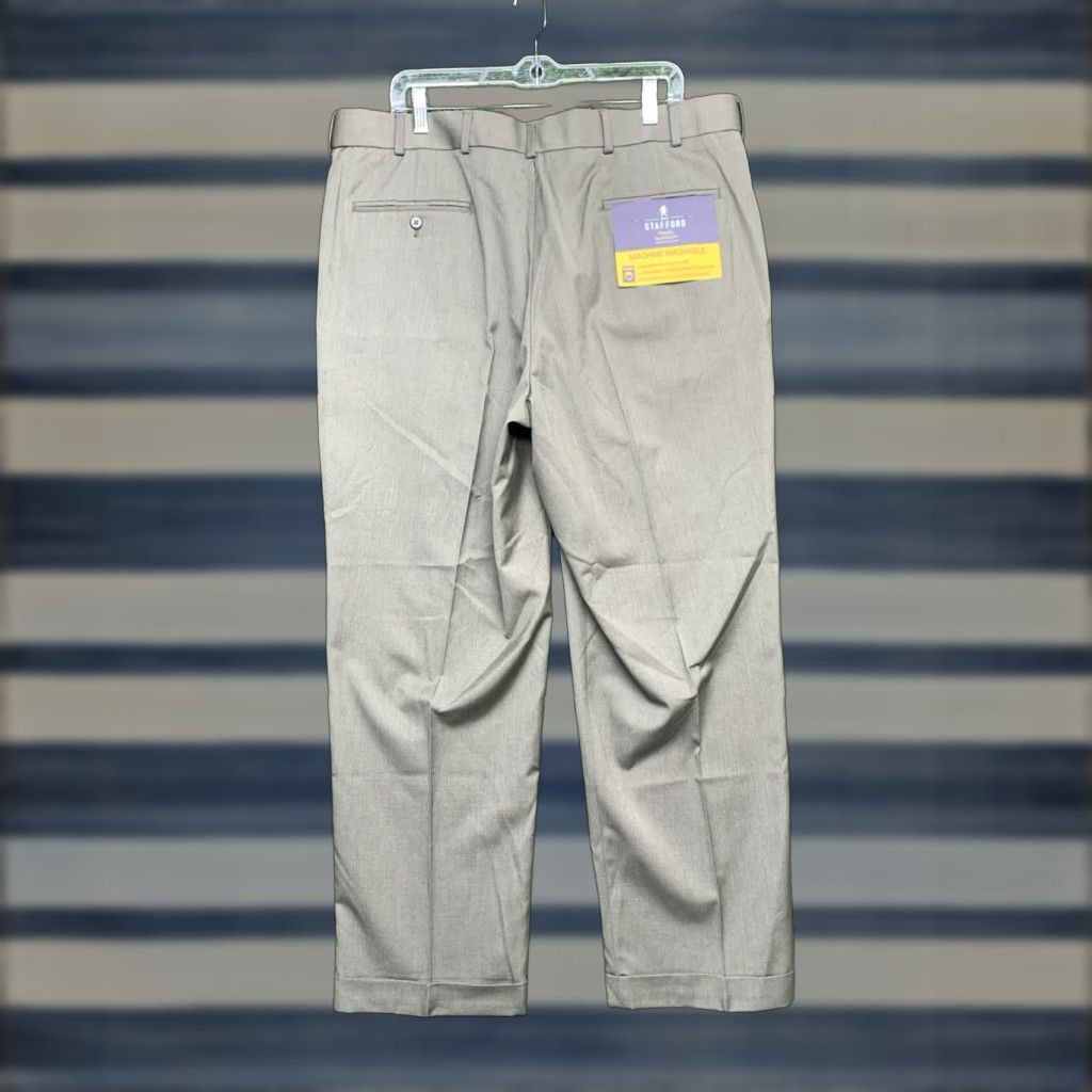 Stafford Stafford Mens Travel Pants 40x30 Khaki Classic Fit NWT Cuffed Pleated Pocket Taupe Khakis Vintage? No Mens Size US 40 / EU 56 - 1 Thumbnail
