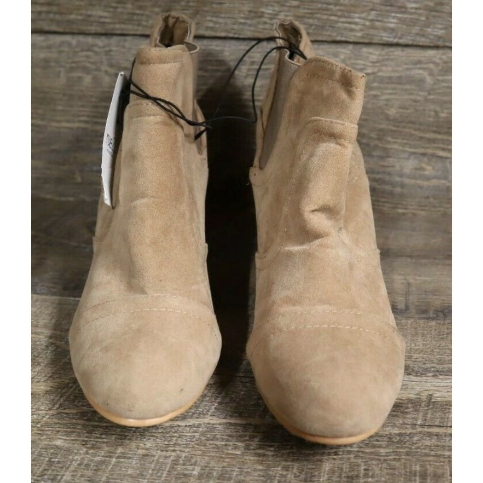 Vintage Rue 21 Etc! Wedges Beige Faux Suede Buckle Size 10 BRAND NEW Size US 10 / IT 40 - 3 Thumbnail
