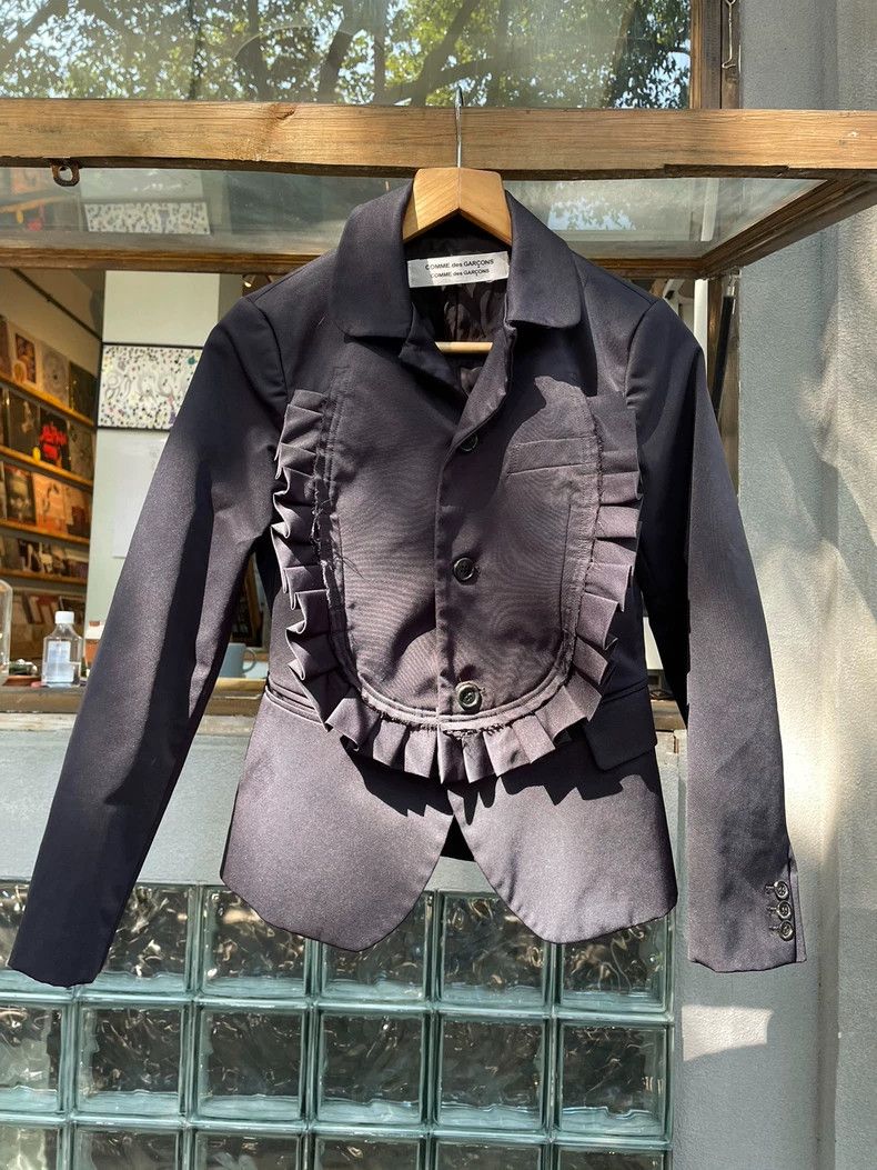 Comme des Garcons Comme Des Garcons Lace suit Size S / US 4 / IT 40 - 1 Thumbnail