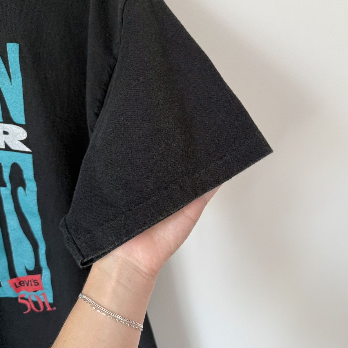 Levi's Vtg 1990s Levi’s Button Your Shorts 501 Faded Promo Tee Size US L / EU 52-54 / 3 - 4 Thumbnail