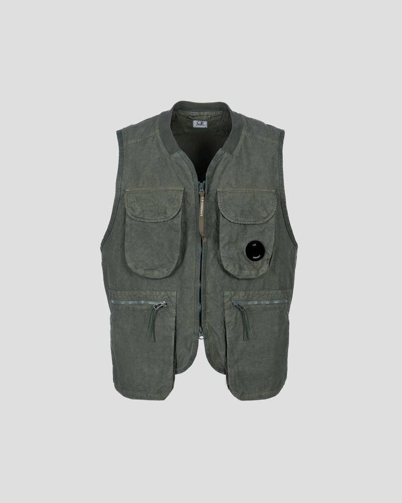 C.P. Company o1y1224 Vest in Military Green Size US M / EU 48-50 / 2 - 1 Thumbnail