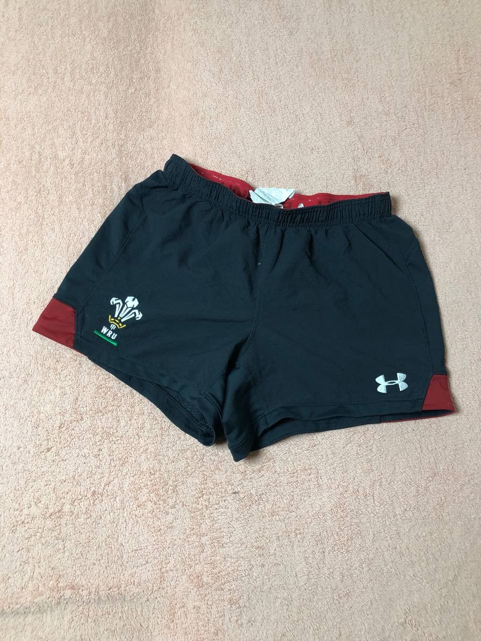 Under Armour × Vintage Welsh rugby WRU Wales national team under armour shorts Size US 32 / EU 48 - 16 Thumbnail