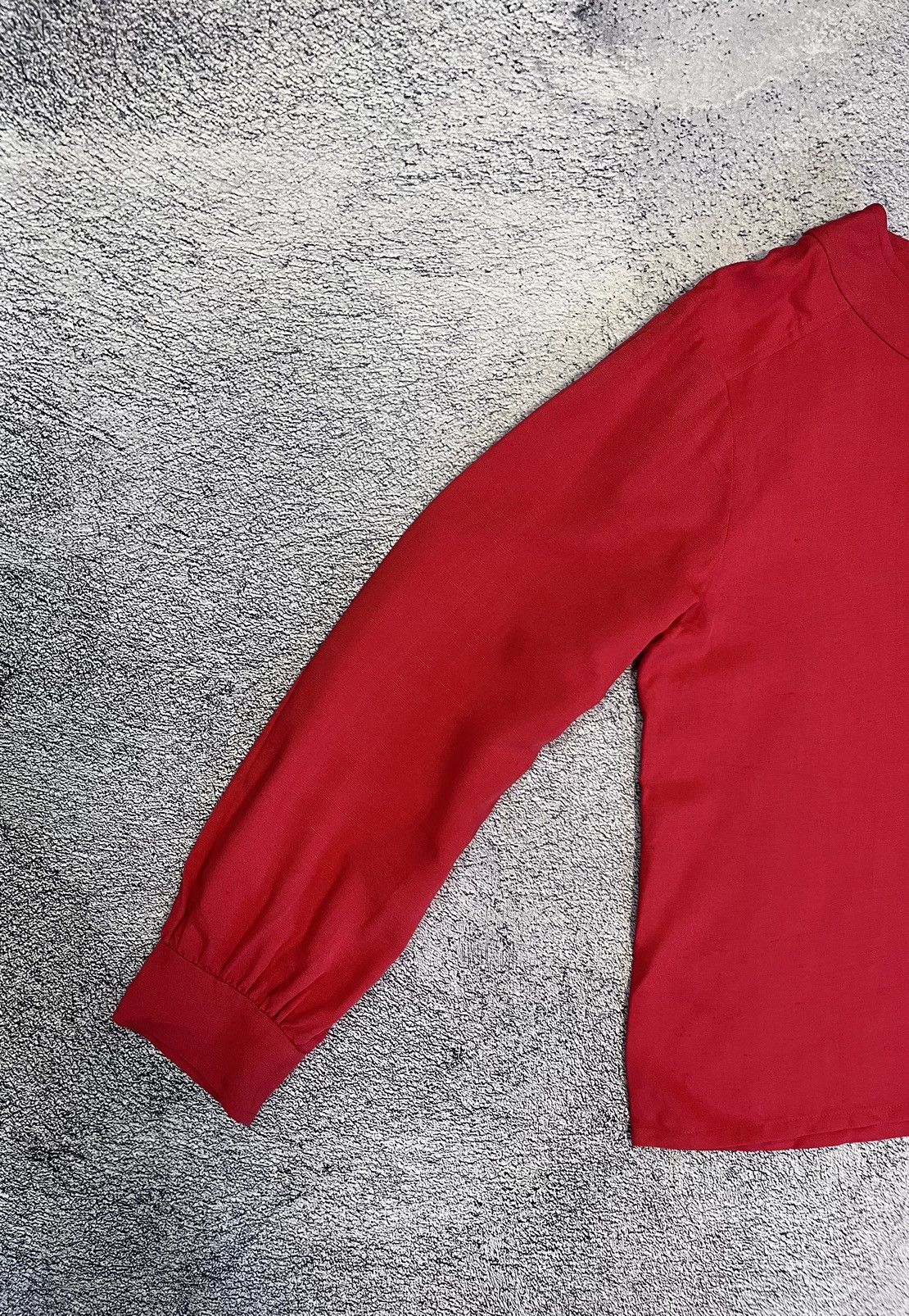 Yves Saint Laurent YSL Variation Red Silk Linen Blouse Gold Buttons Vintage F38 Size S / US 4 / IT 40 - 5 Thumbnail