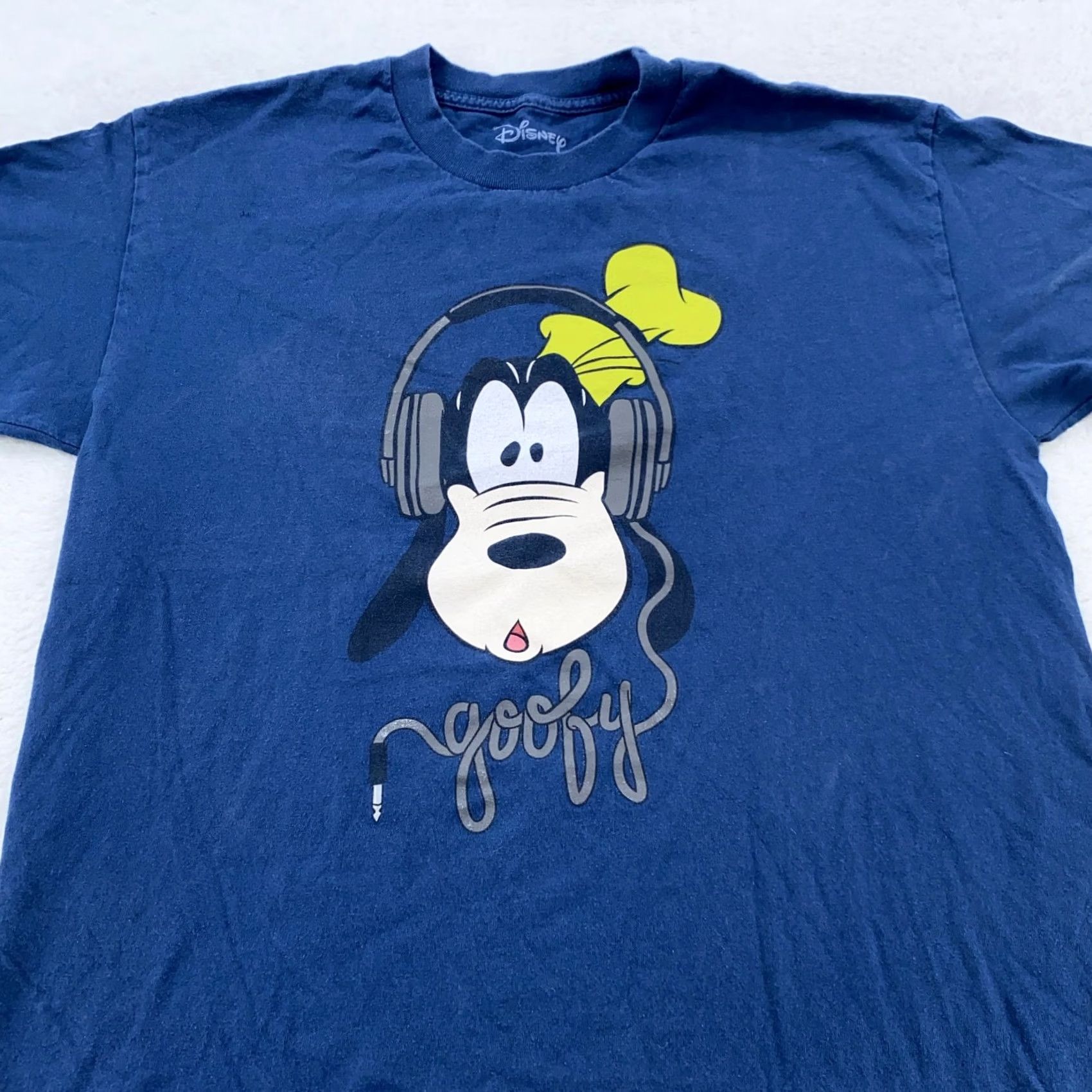 Disney Disney Goofy Shirt Mens Large Headphones Graphic Tee Mad Engine Cartoon Music Size US L / EU 52-54 / 3 - 2 Thumbnail