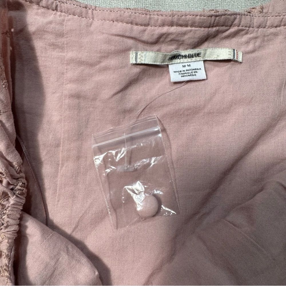 Other New Kimchi Blue Jeena Eyelet Off-The-Shoulder Mauve Romper Size 32" / US 10 / IT 46 - 7 Thumbnail