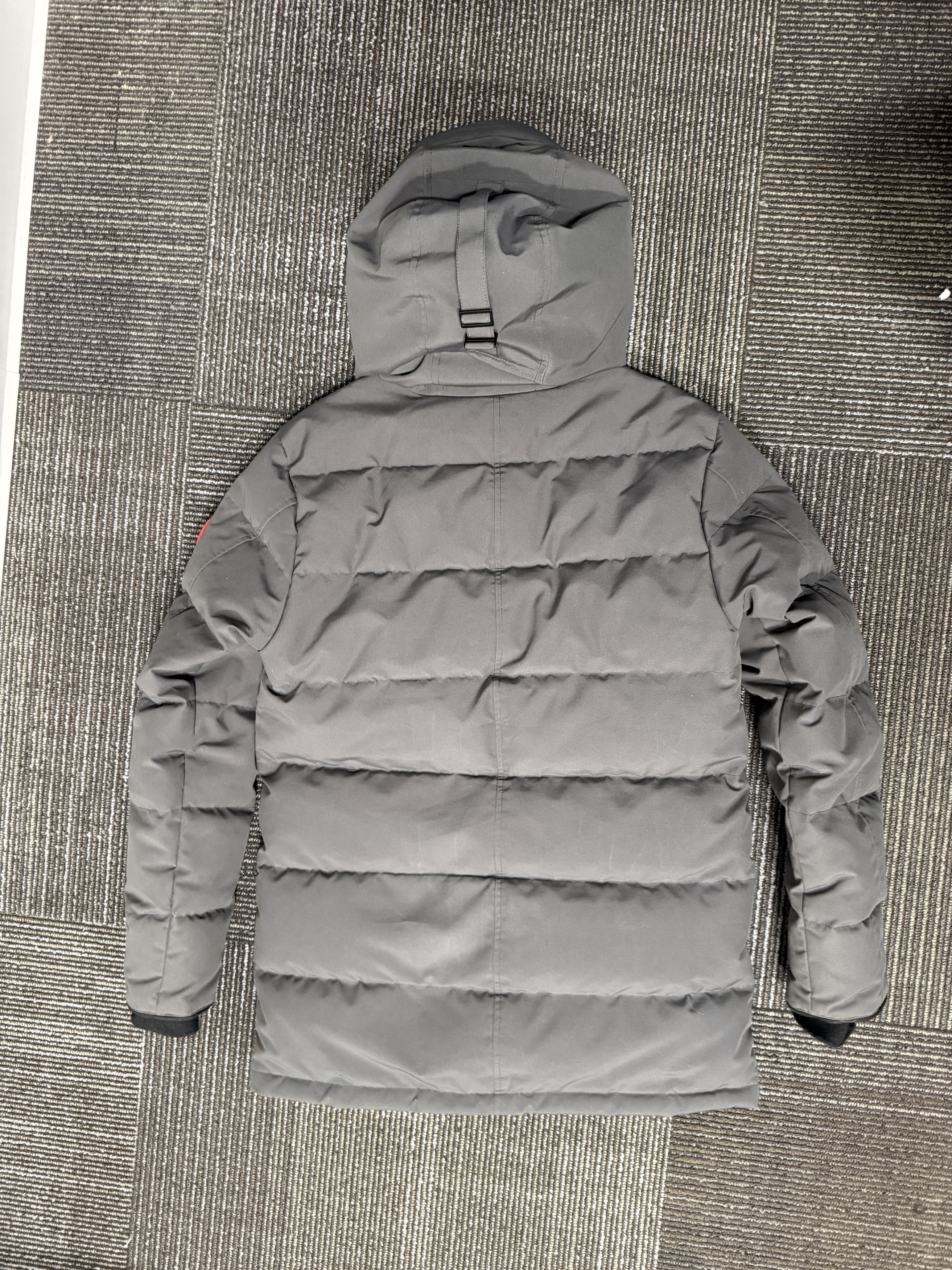 Canada Goose NWT Canada Goose Carson Parka in Graphite (Men's Small) Size US S / EU 44-46 / 1 - 22 Thumbnail