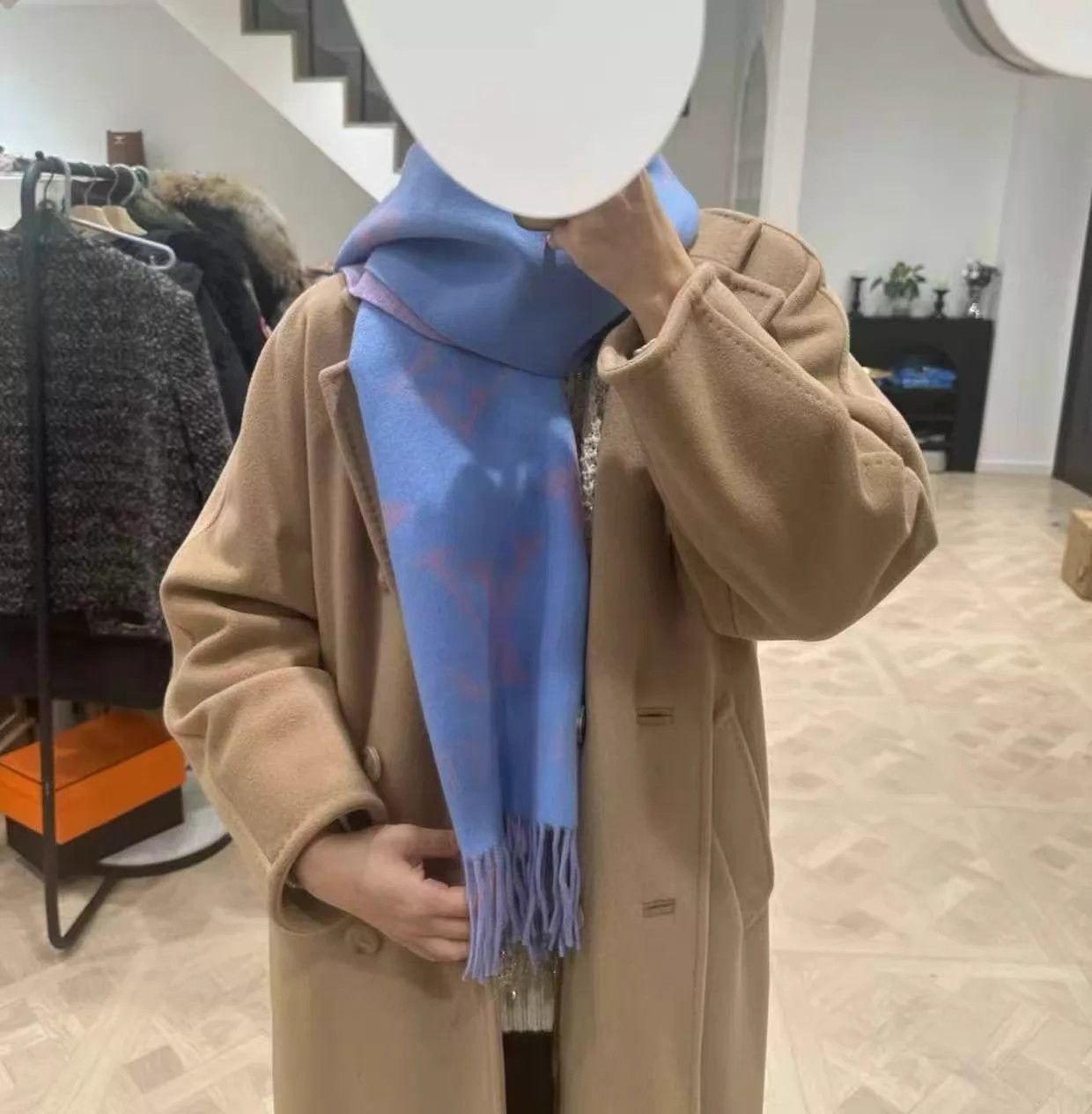 Louis Vuitton Lv 100% Cashmere Blue-Purple Colorblock Scarf M813 Size ONE SIZE - 3 Thumbnail