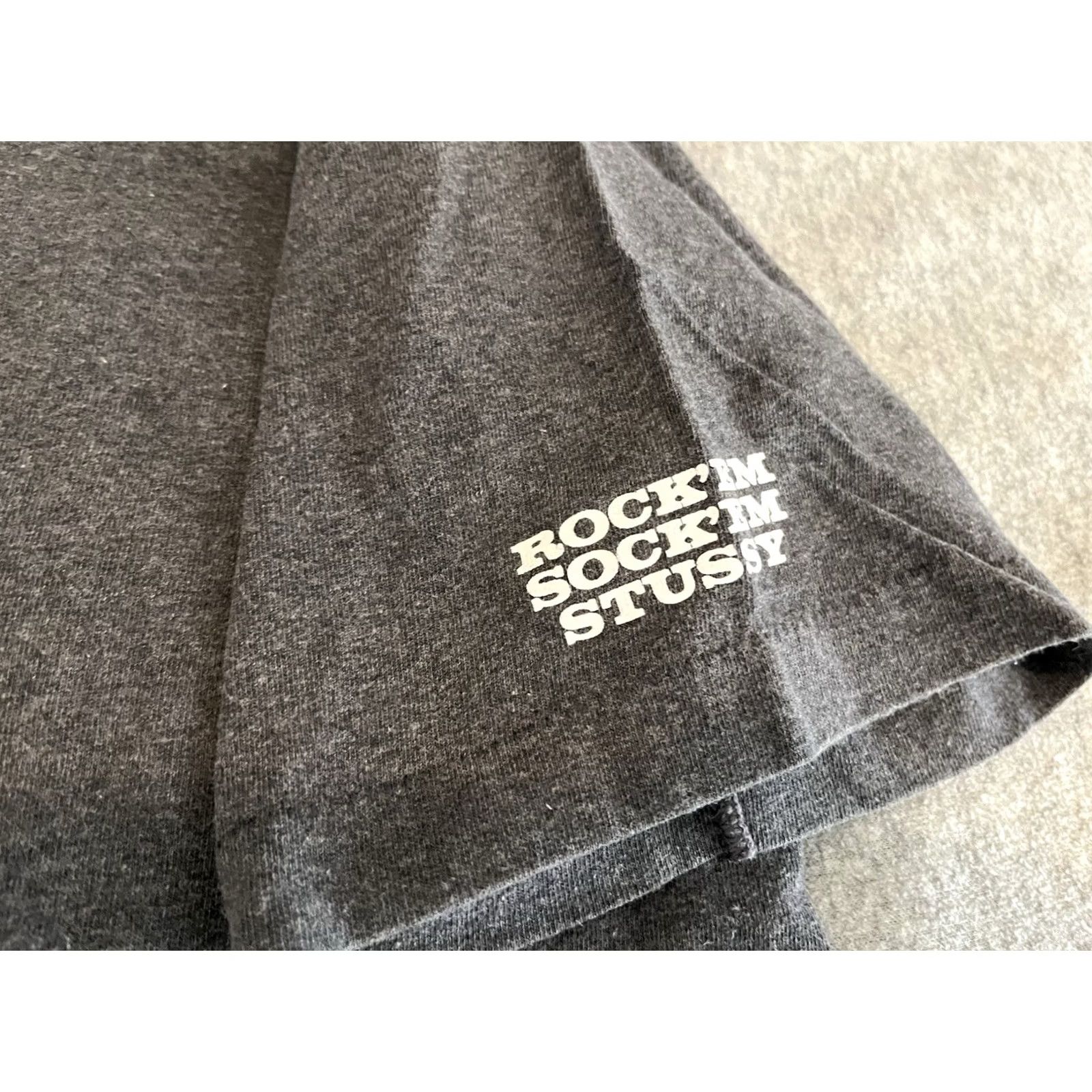 Vintage VINTAGE Stussy Gray Tee Shirt Mens Short Sleeve T-Shirt Size M Rock'em Sock'em Made in USA Gray Shirt Mens Regular Size M Size US M / EU 48-50 / 2 - 5 Thumbnail