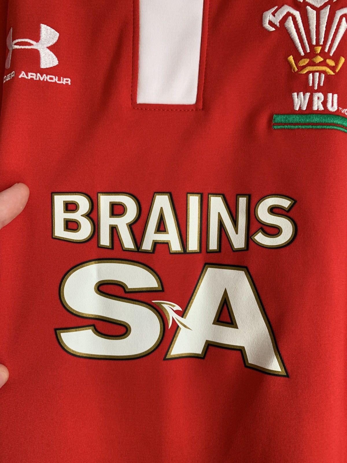 Under Armour Wales 2008 Home Rugby Union Shirt Under Armor Jersey Size L Size US L / EU 52-54 / 3 - 5 Thumbnail