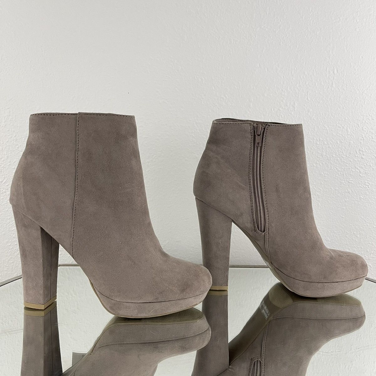 Other REPORT Taupe Tan Faux Suede Lyle High Block Heel Ankle Boots Size US 8 / IT 38 - 3 Thumbnail