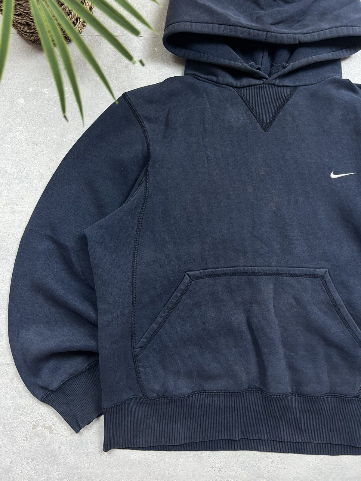 Nike 90s Nike Swoosh Vintage Y2K Oversized Blank Retro Hoodie Size US S / EU 44-46 / 1 - 2 Thumbnail