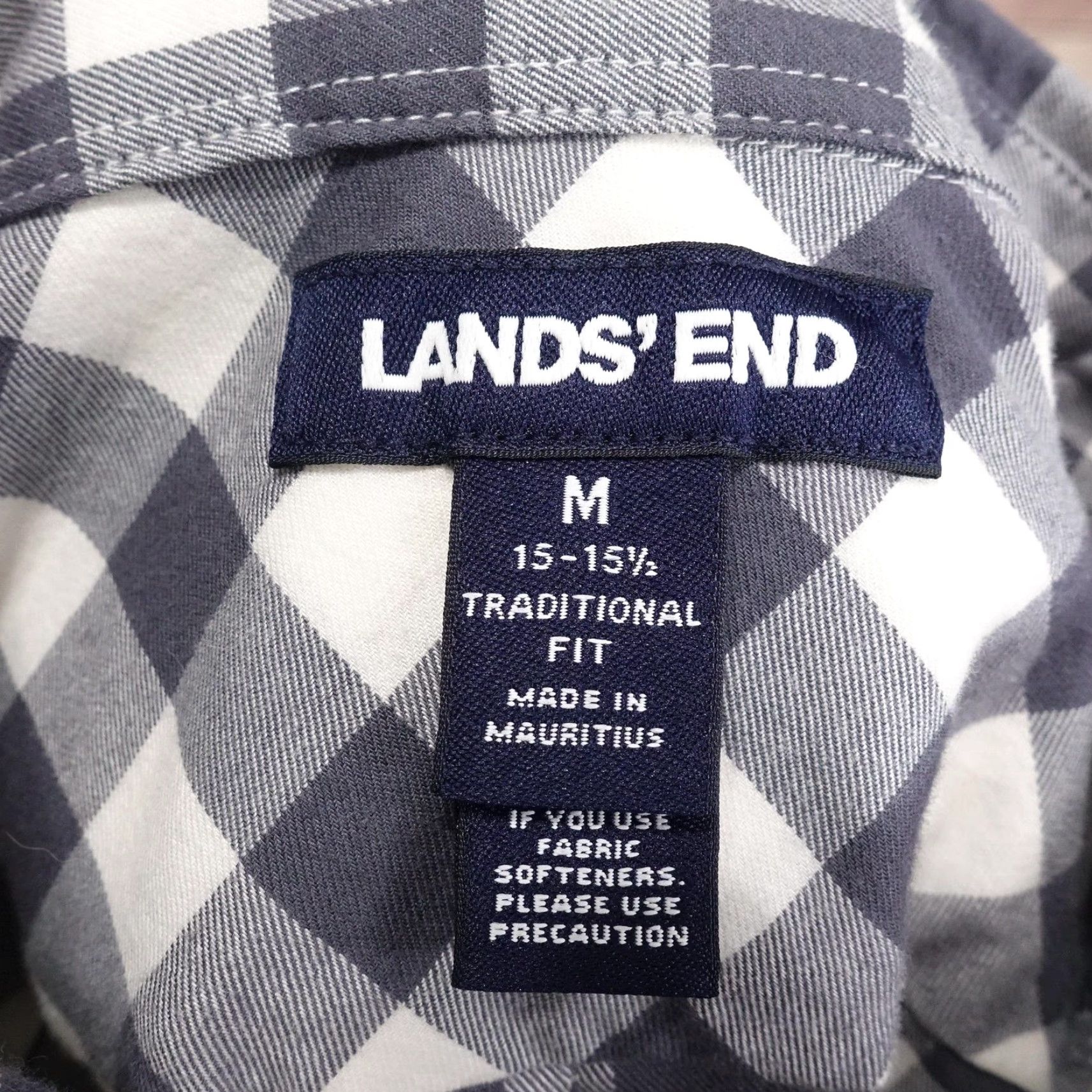 Lands' End VINTAGE Lands' End Shirt Mens Medium Gray White Checkered Cotton-Spandex Button-Down Collared Long Sleeve Traditional Fit Men Size US M / EU 48-50 / 2 - 6 Thumbnail