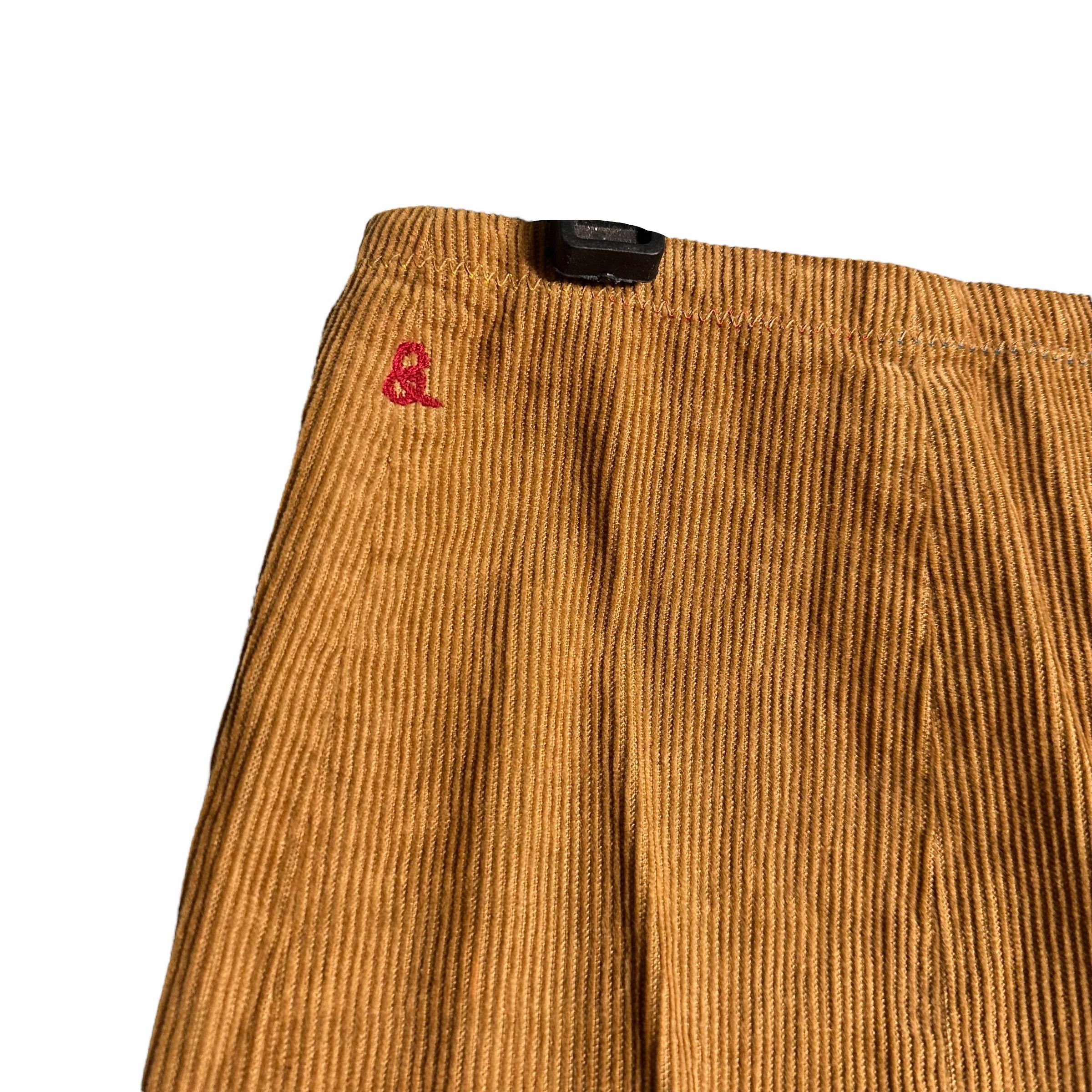 45rpm 🔥RARE🔥Vintage 45rpm Corduroy Mini Skirt Made in Japan Size 26" / US 2 / IT 38 - 4 Thumbnail