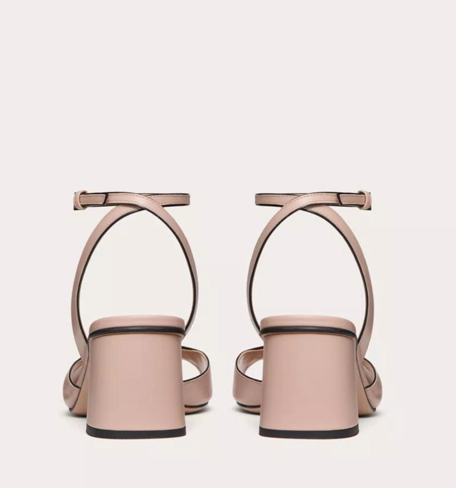 Other Valentino V-Logo Leather Sandal Size US 7.5 / IT 37.5 - 3 Thumbnail