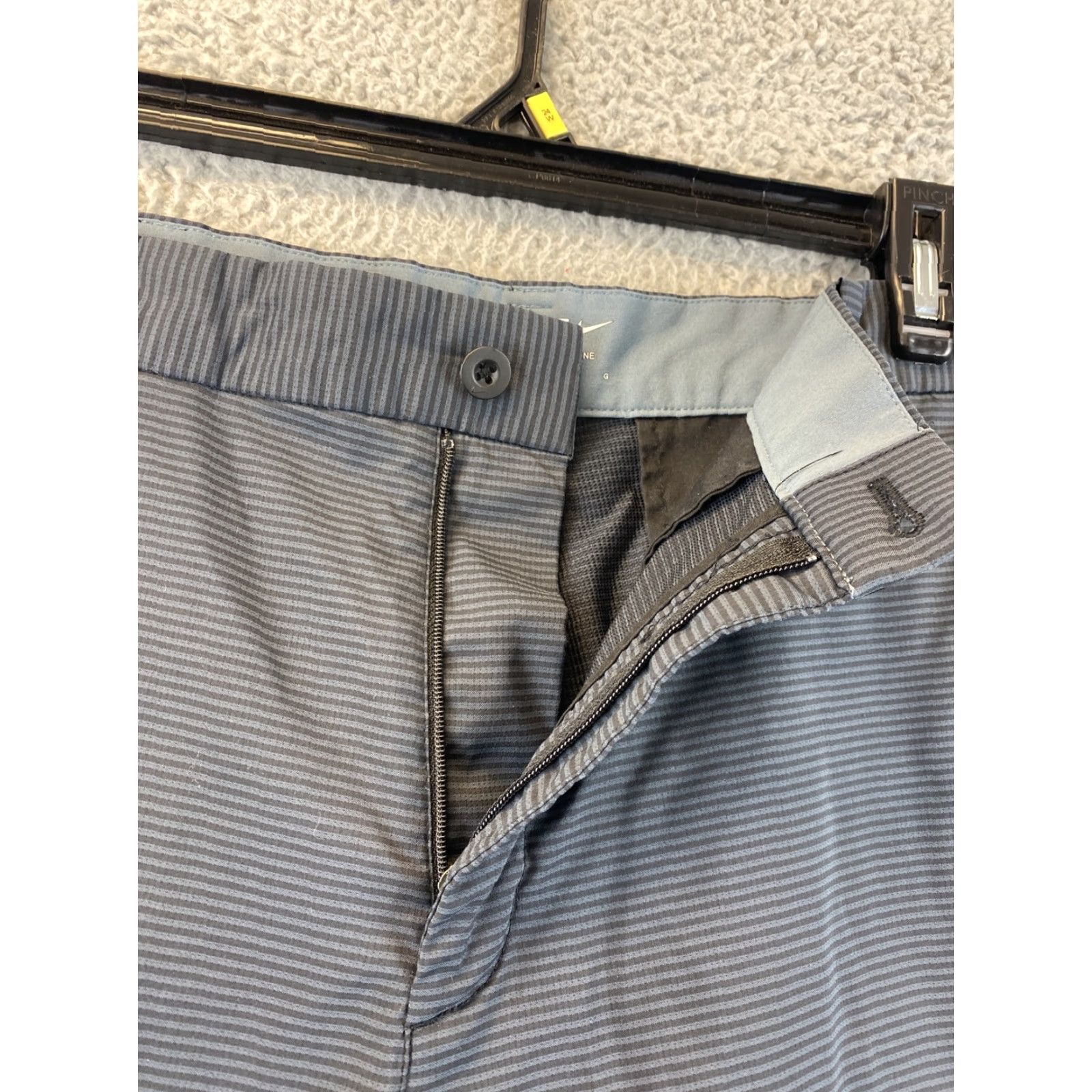 Nike NIKE Golf Short Mens Dri-Fit 33 Gray Flat Front Stretch Casual Chino Inseam 10" Mens Size US 33 - 5 Thumbnail