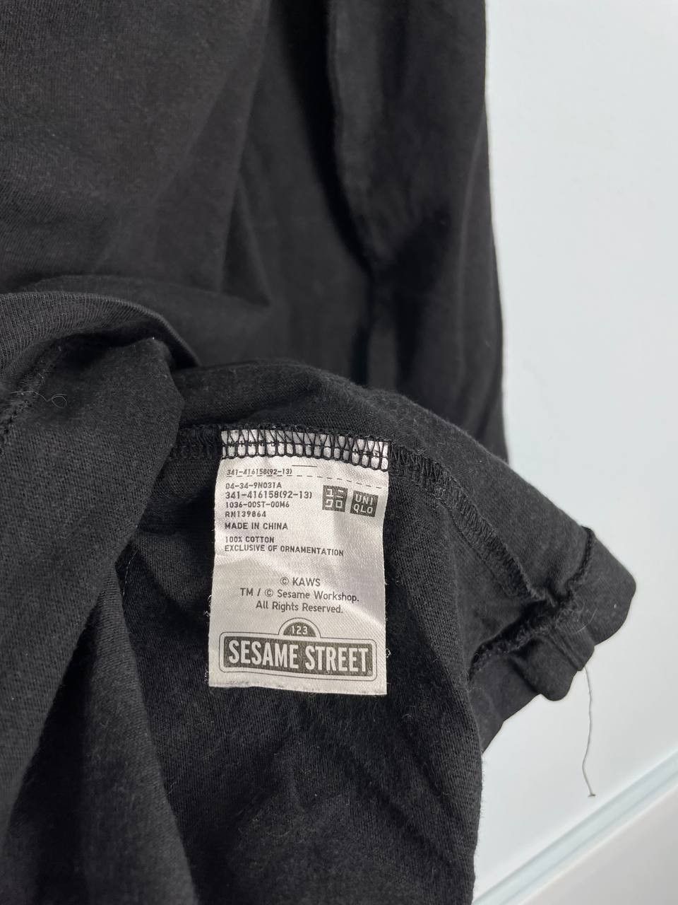 Kaws × Vintage Kaws The Sesame Street Tee T-shirt Box Logo Printed Size US L / EU 52-54 / 3 - 5 Thumbnail
