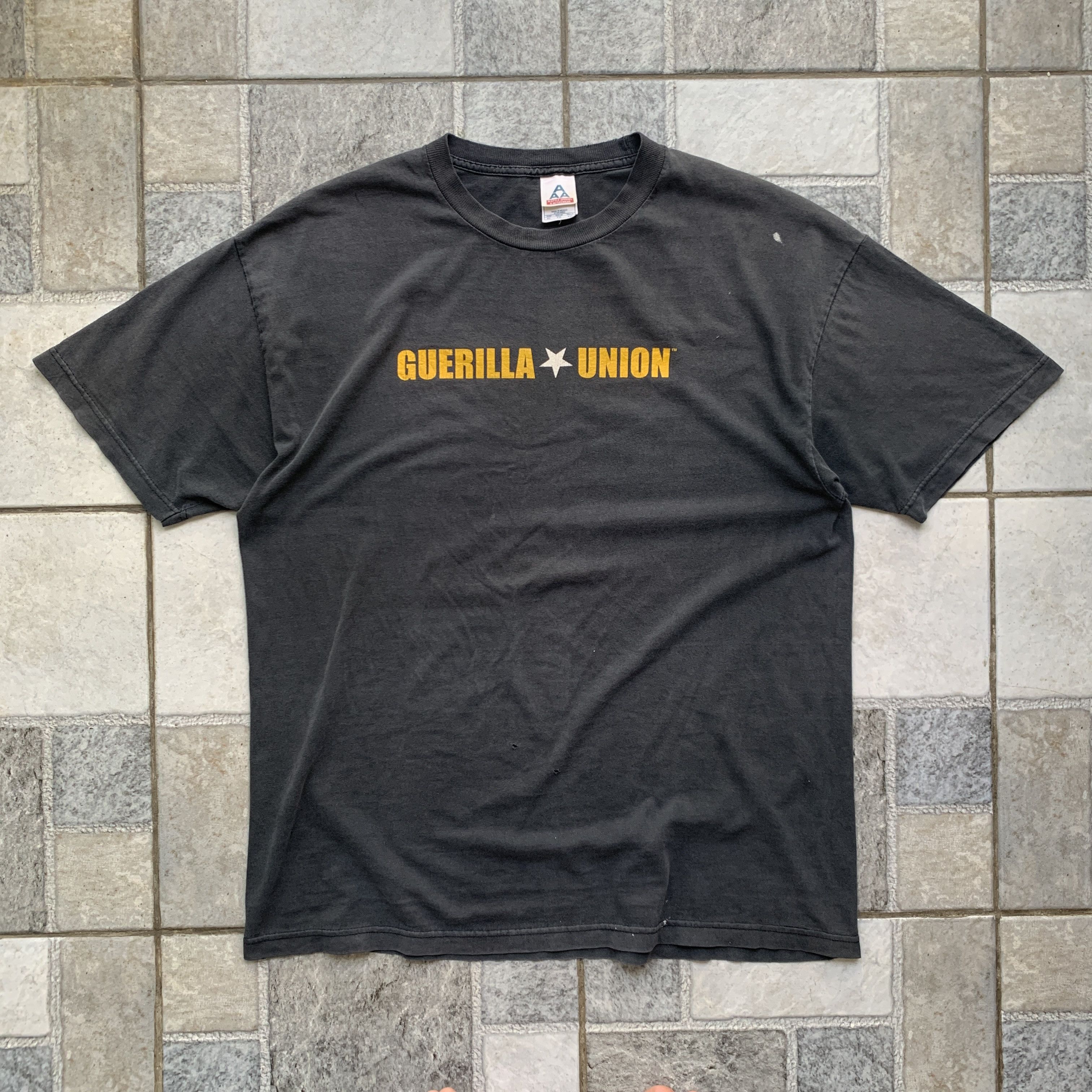 Vintage Vintage Guerilla Union Wutang Clan Rip ODB Rap Tee Shirt Size US XL / EU 56 / 4 - 3 Thumbnail