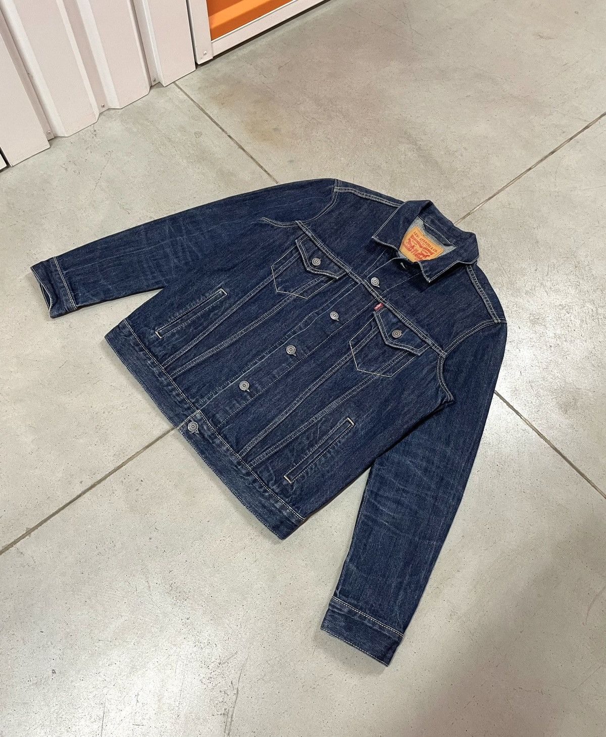 Levi's Y2K Vintage Levi’s Denim Jacket Size US L / EU 52-54 / 3 - 1 Thumbnail