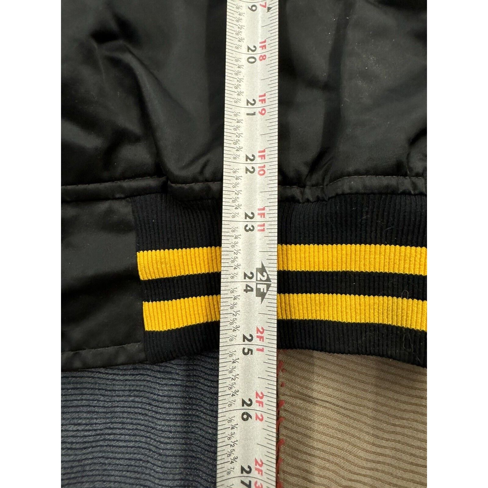 Starter Vintage STARTER Iowa Hawkeyes Satin Puff Jacket 80's Men's M Size US M / EU 48-50 / 2 - 7 Thumbnail