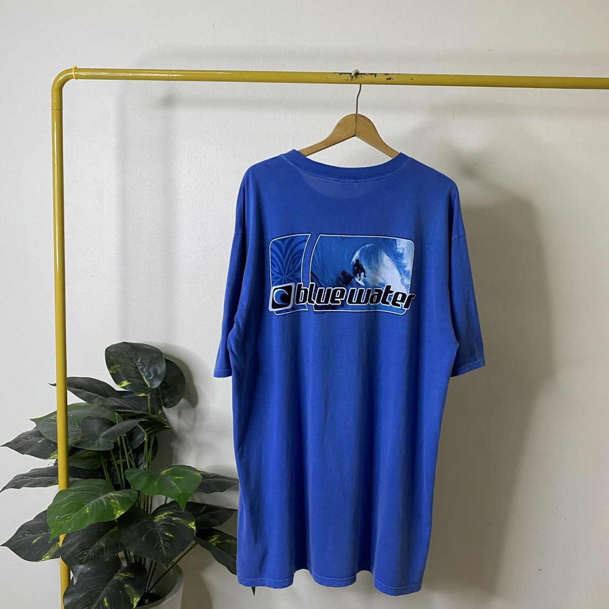 Vintage Vintage 1990s Blue Water Surfboards Surf Crazy Shirt T Shirt Size US XXL / EU 58 / 5 - 1 Thumbnail